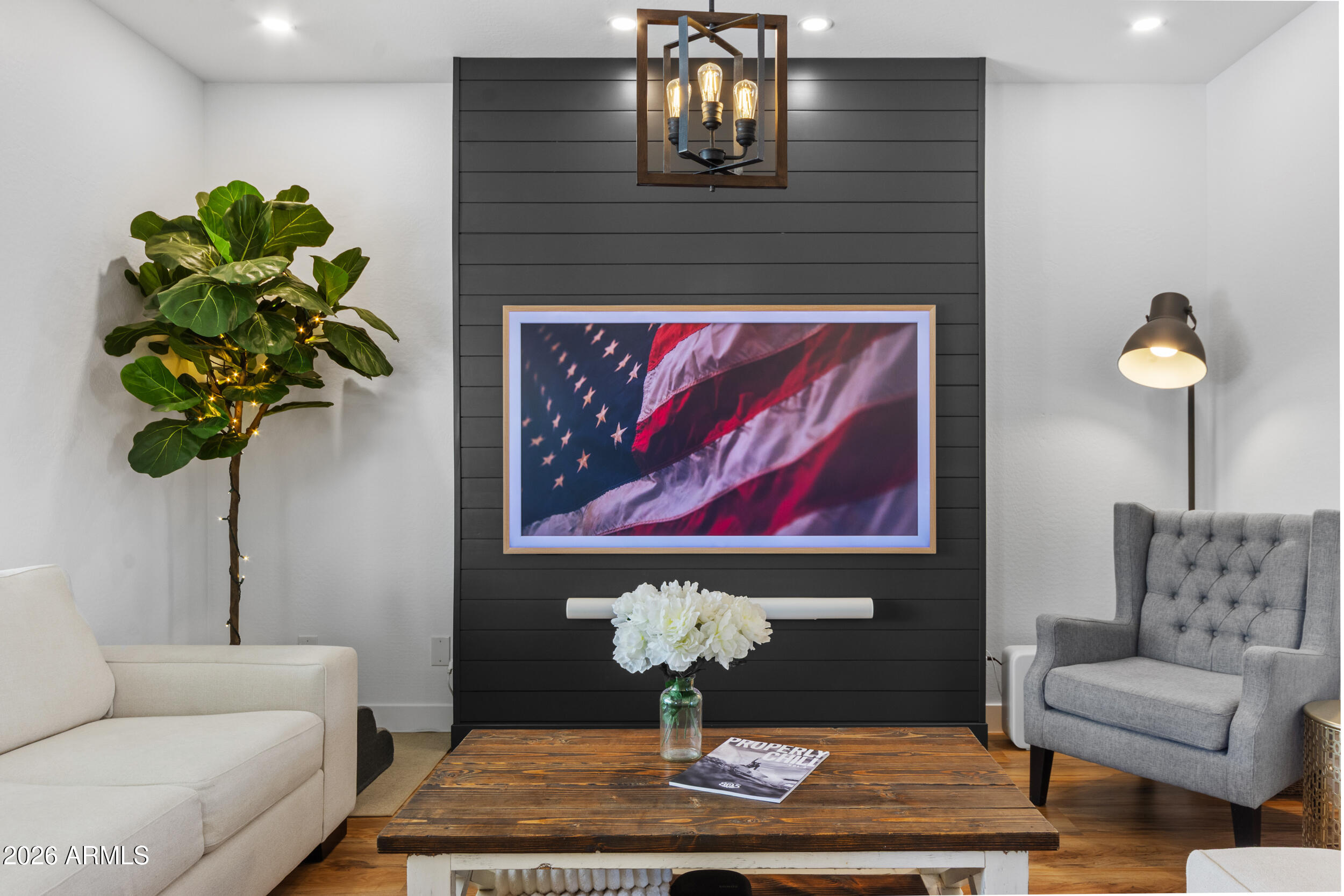 STRATLAND ESTATES - Residential
