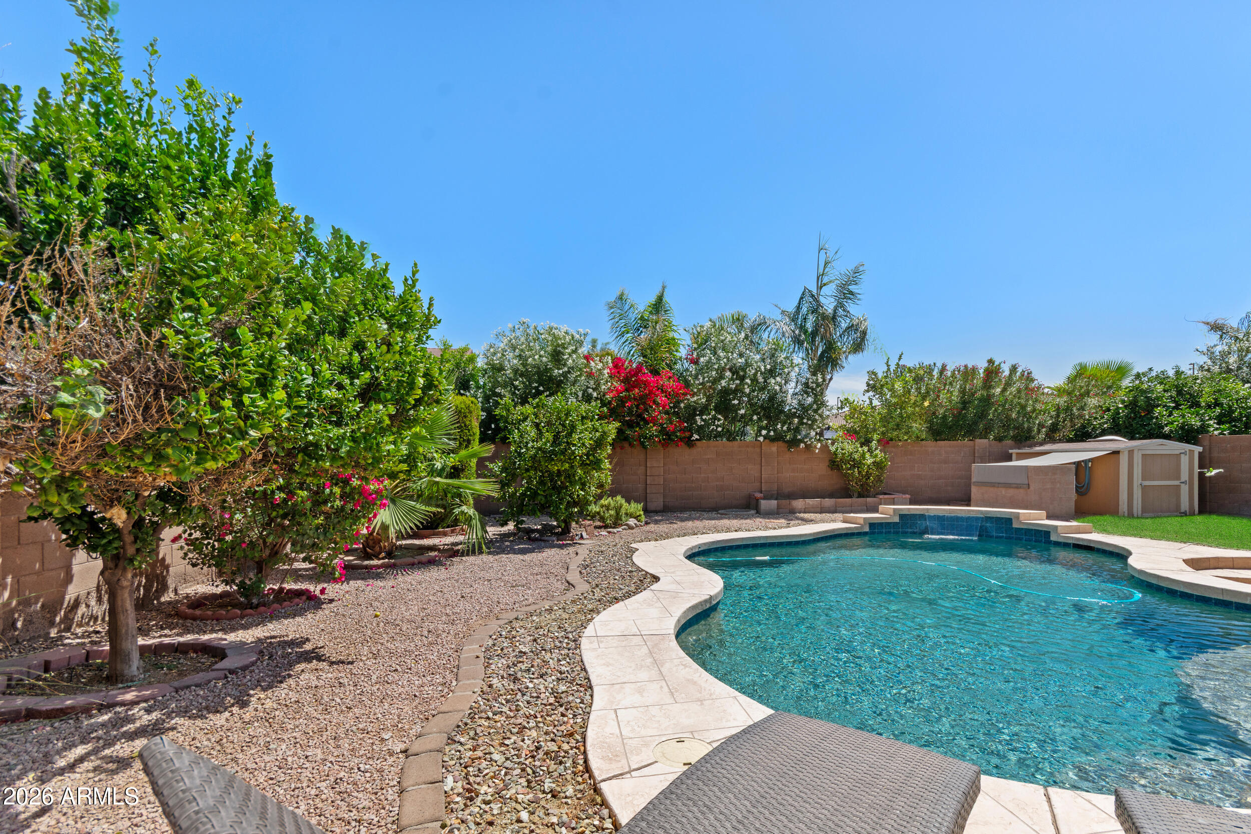 STRATLAND ESTATES - Residential