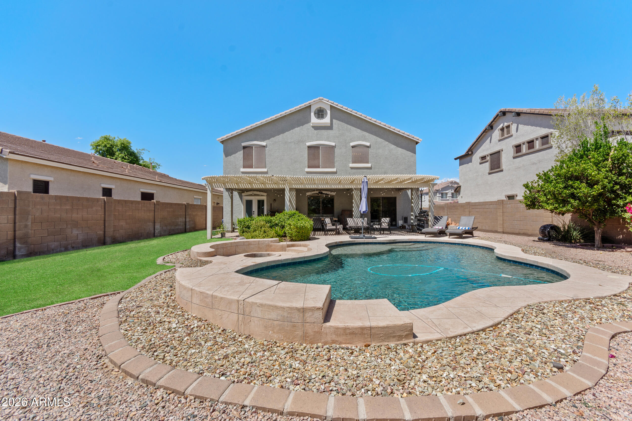 STRATLAND ESTATES - Residential