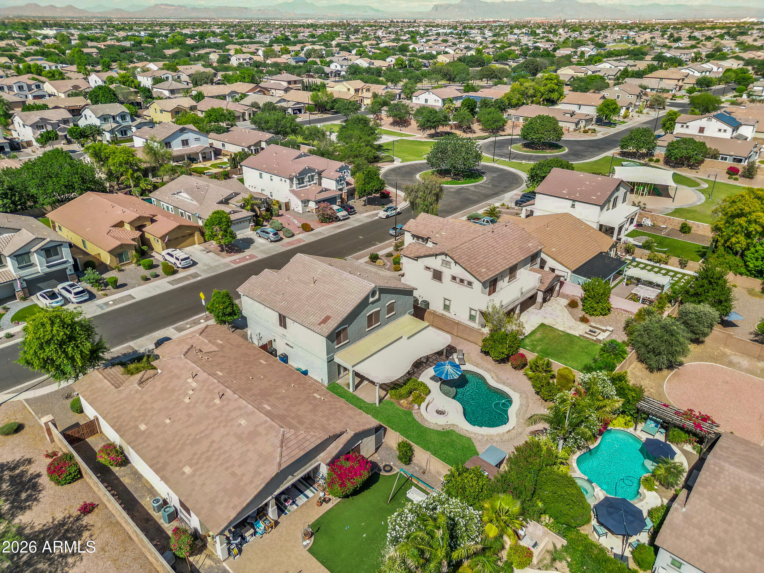STRATLAND ESTATES - Residential
