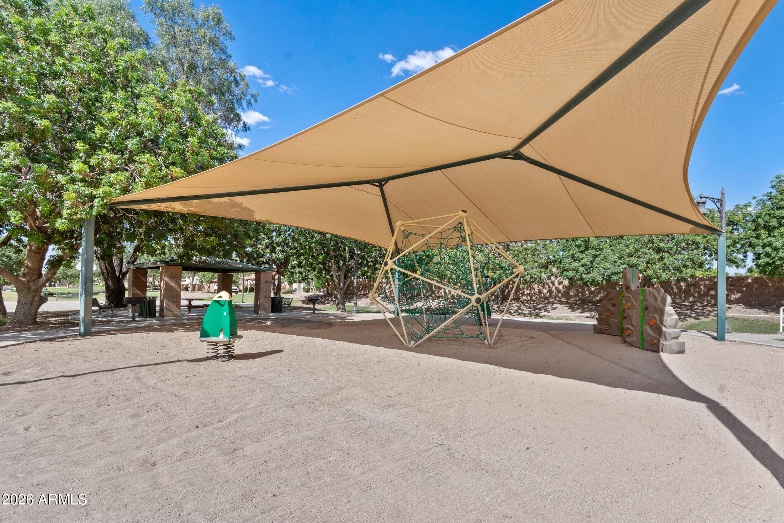 STRATLAND ESTATES - Residential