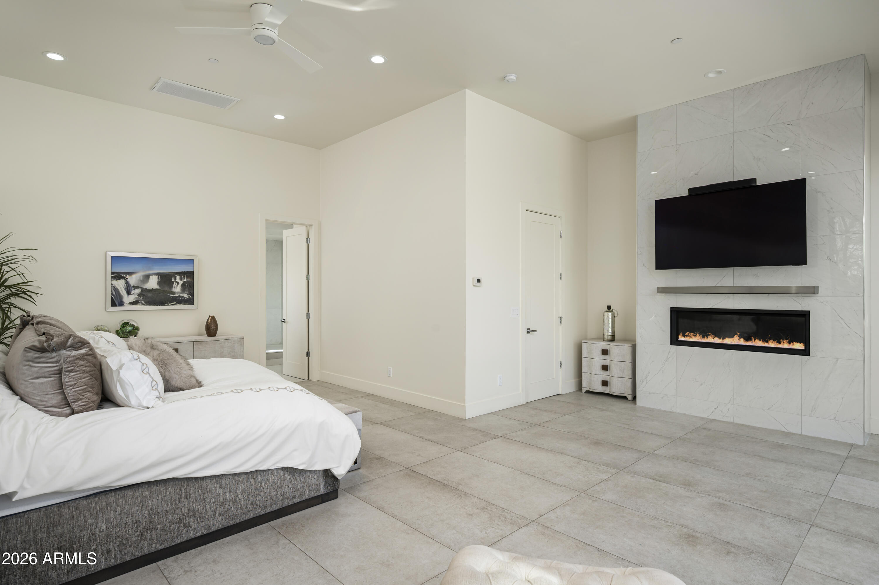 TROON FAIRWAYS - Residential
