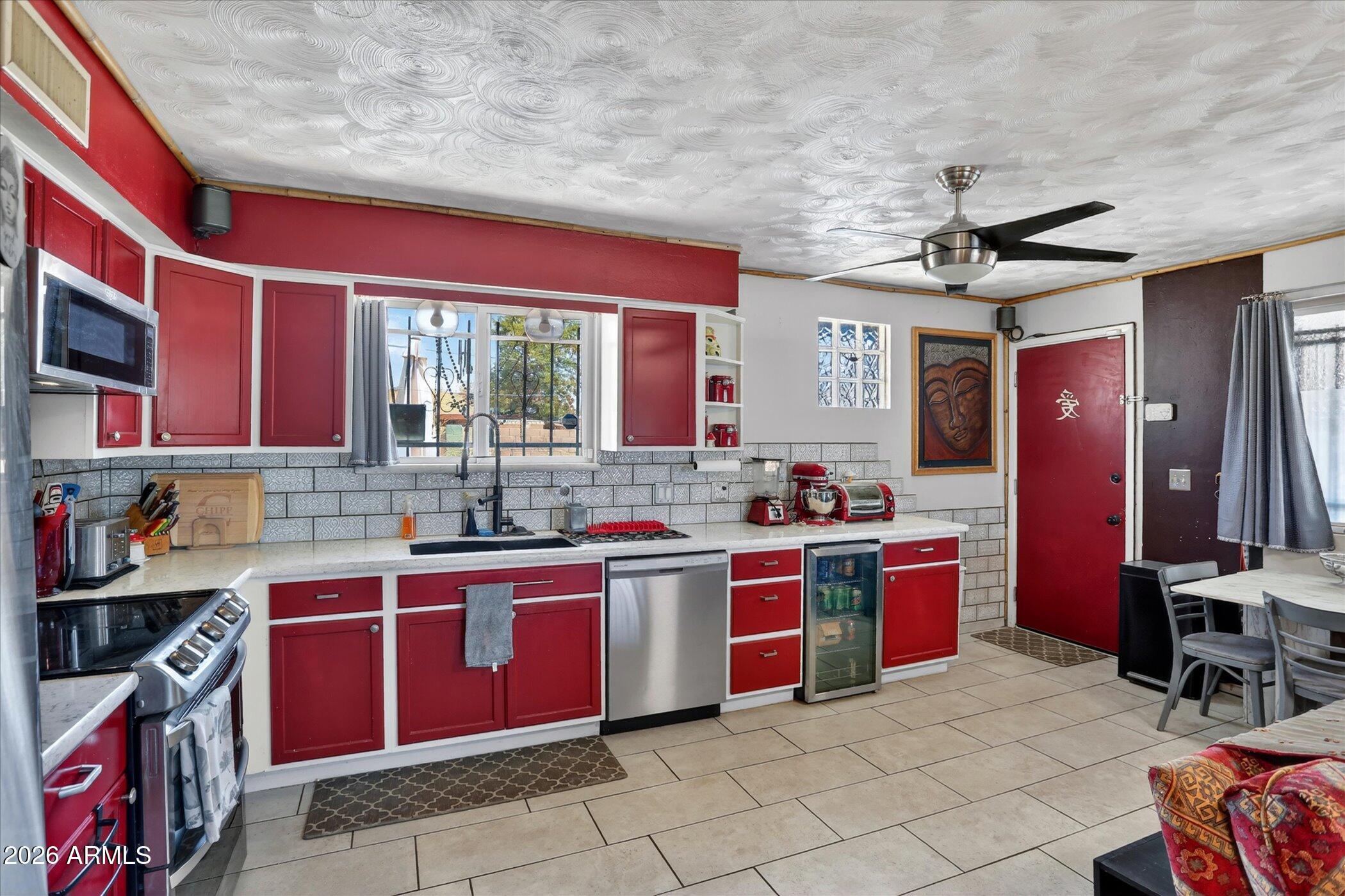 GEBBY PLACE - Residential