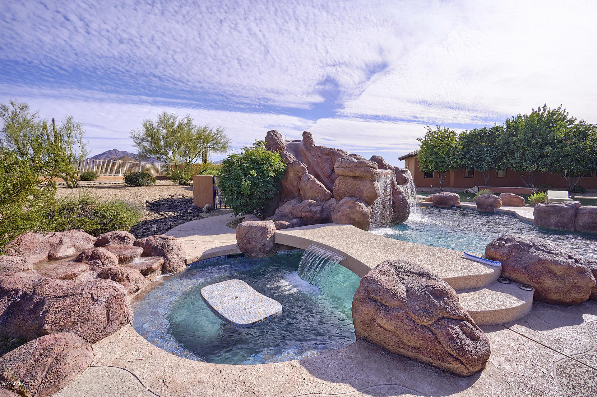 PRADO ESTATES - Residential