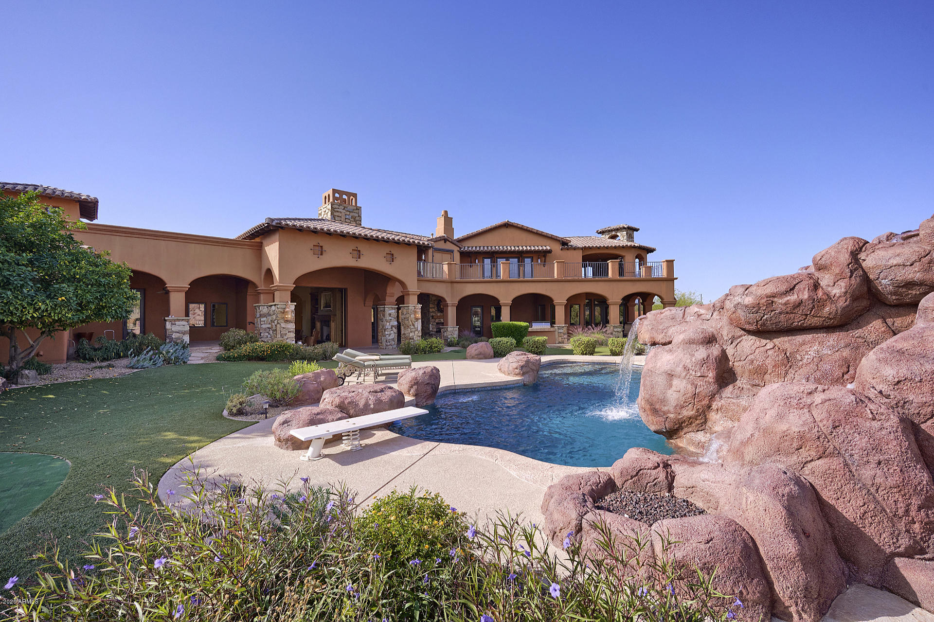 PRADO ESTATES - Residential