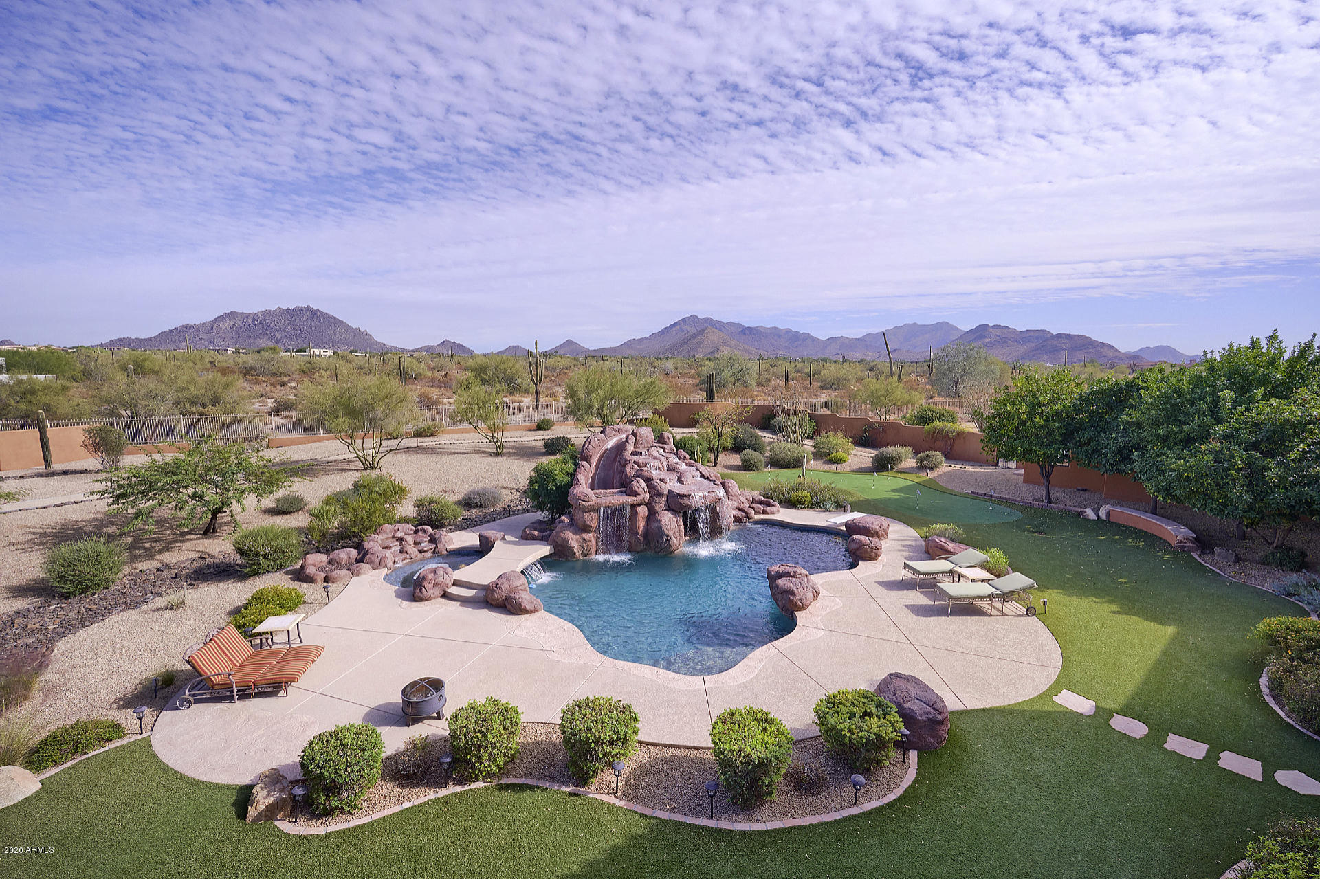 PRADO ESTATES - Residential