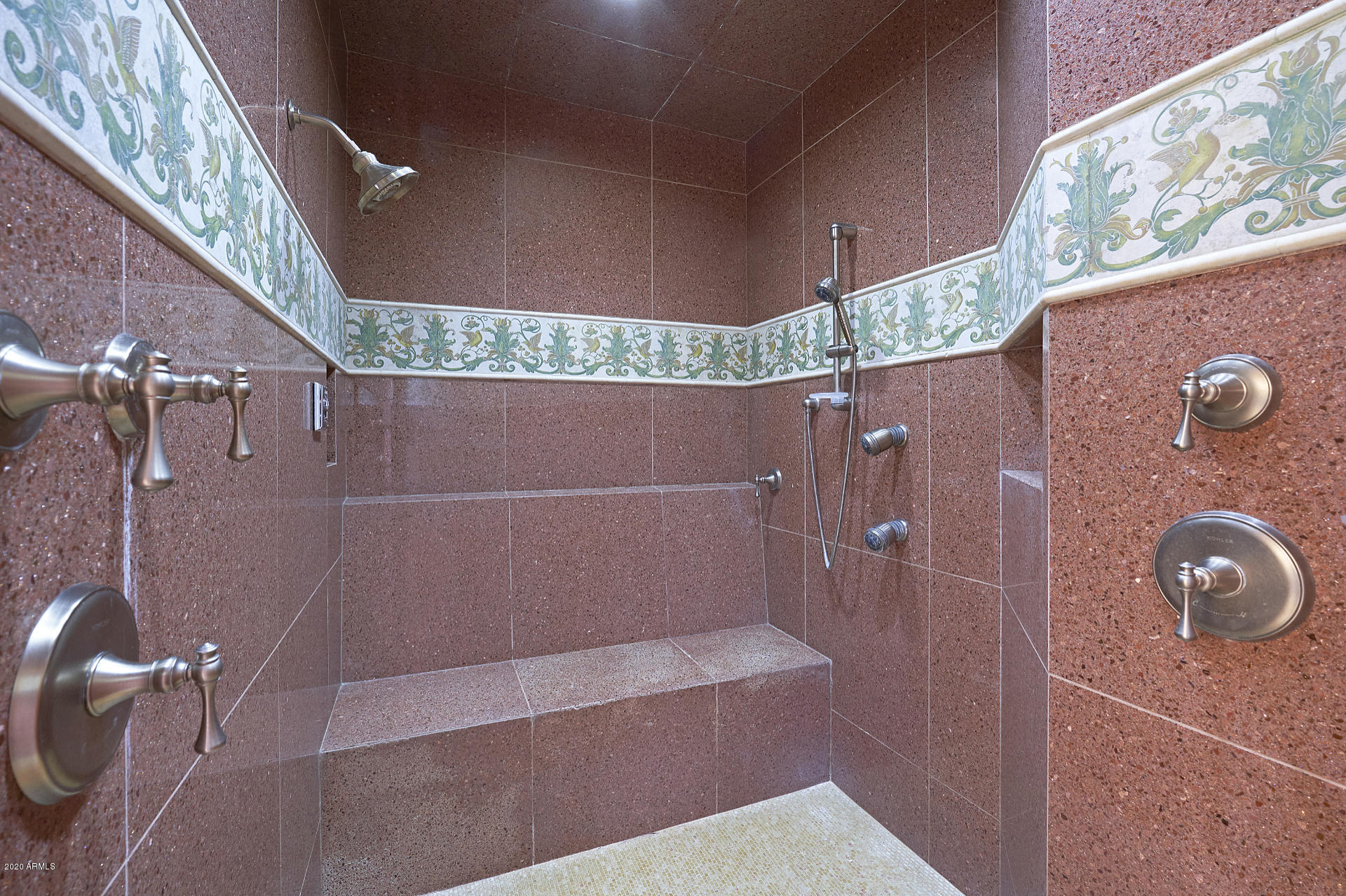 PRADO ESTATES - Residential
