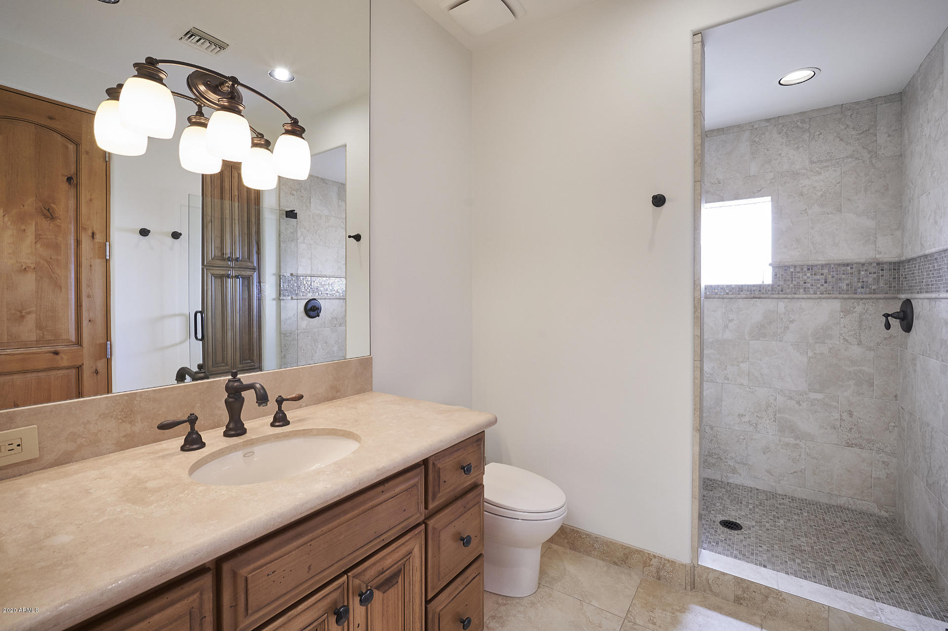 PRADO ESTATES - Residential