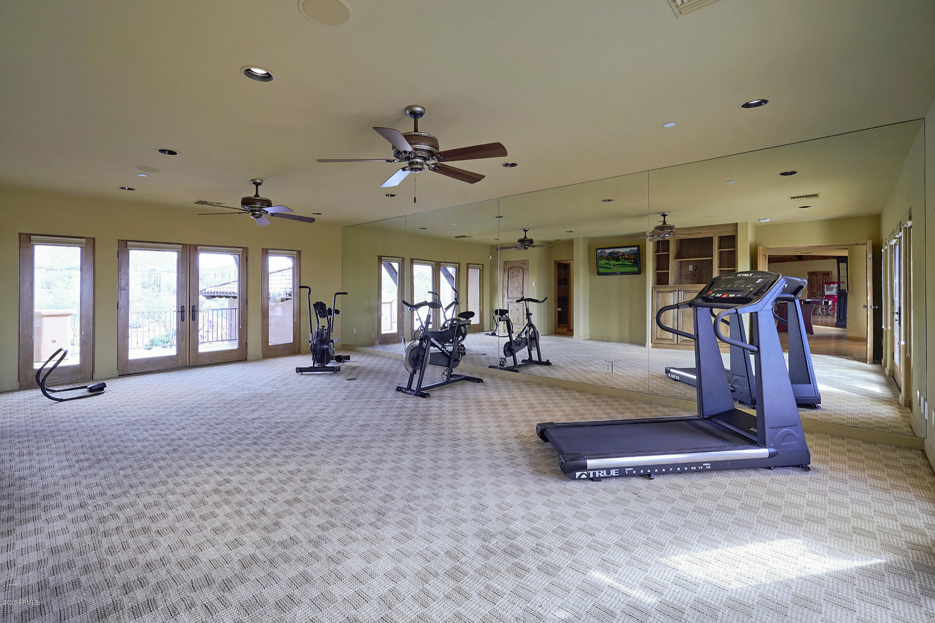 PRADO ESTATES - Residential