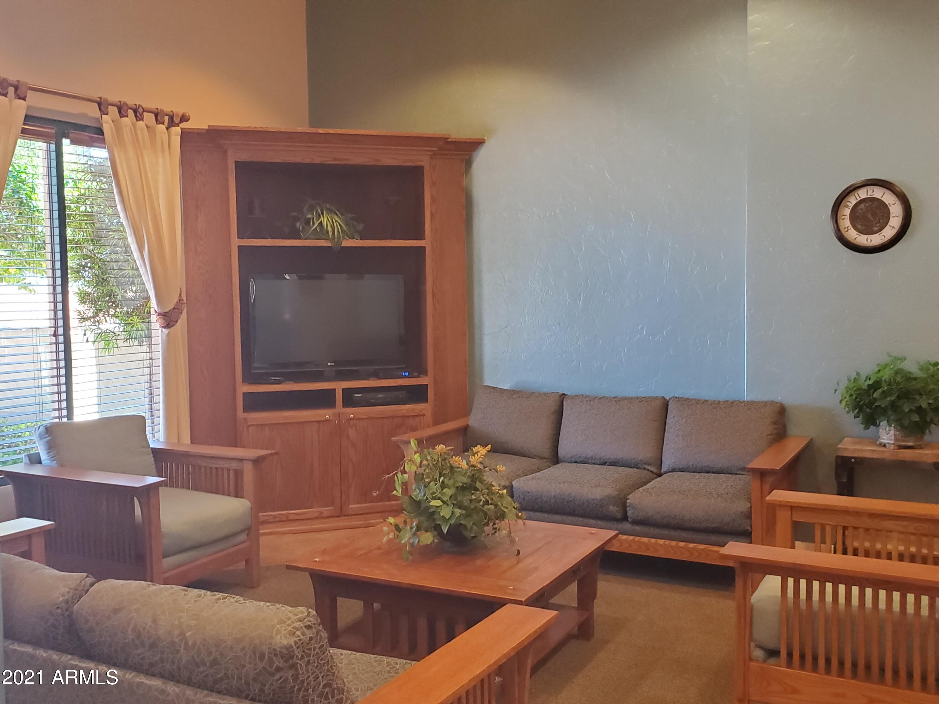 Holiday - Residential
