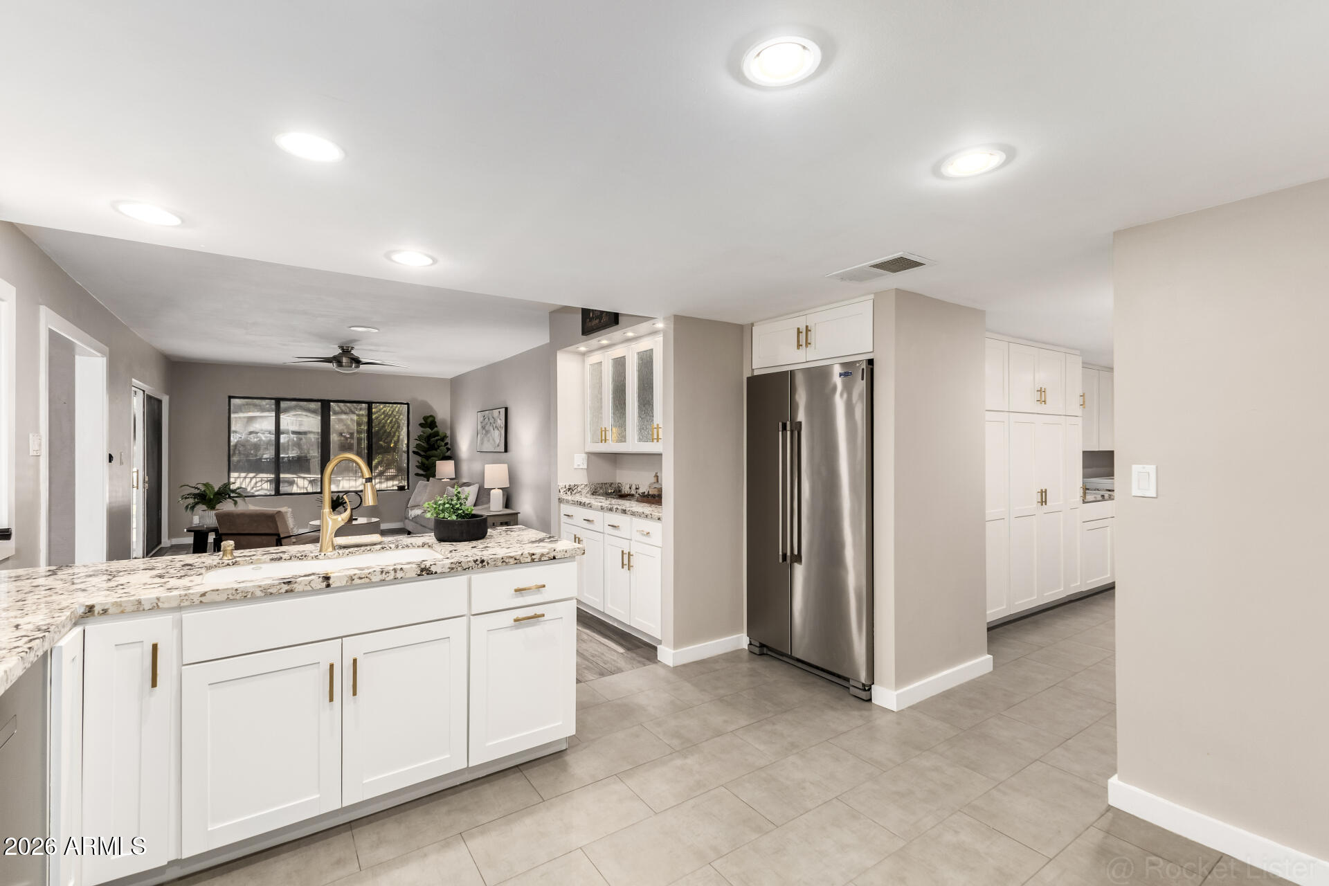 CAREFREE TOO - Residential