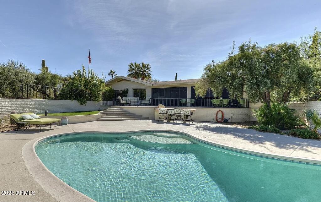 CAREFREE TOO - Residential