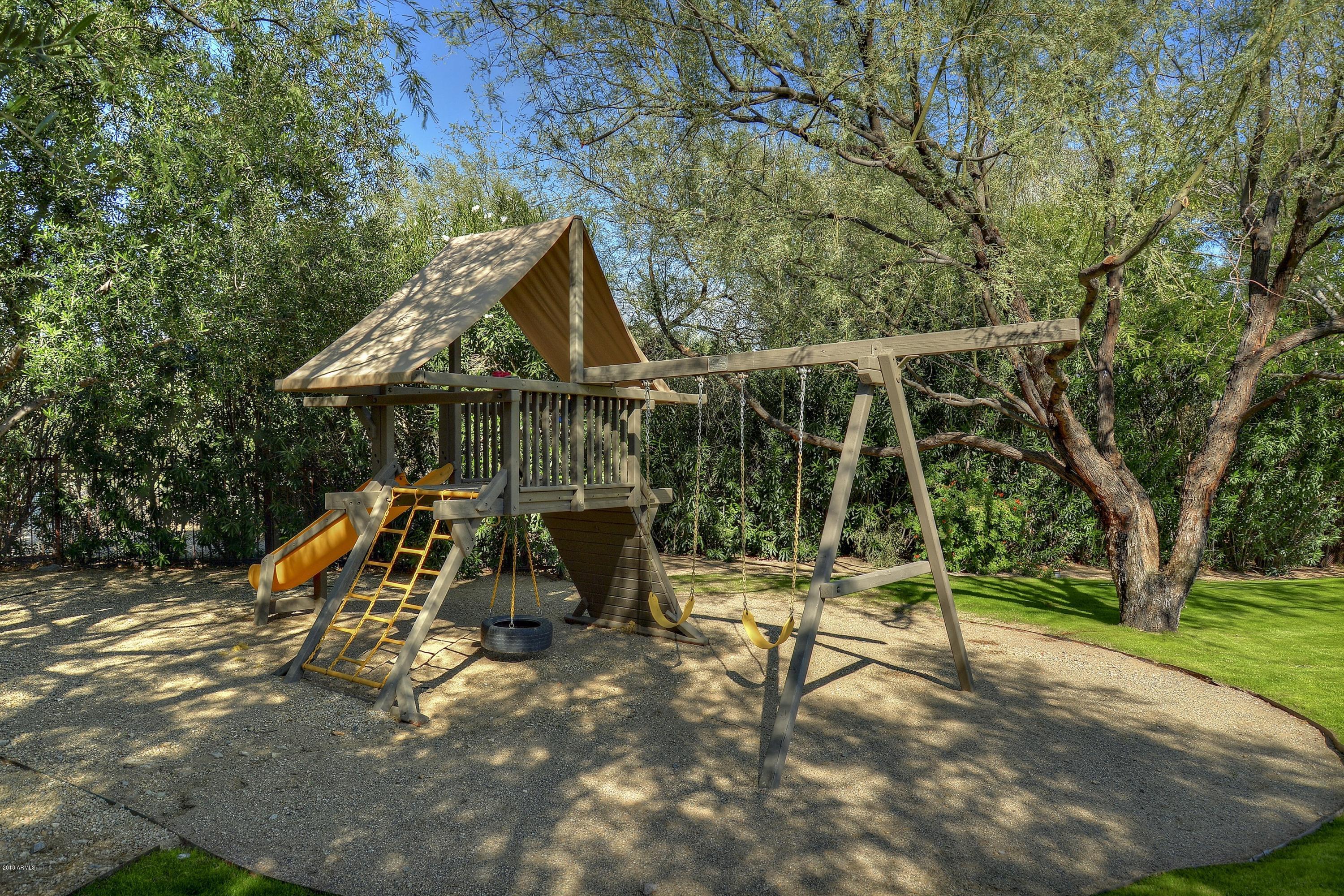MUMMY MT PARK LOTS 32-40, 74-91 & TR A - Residential