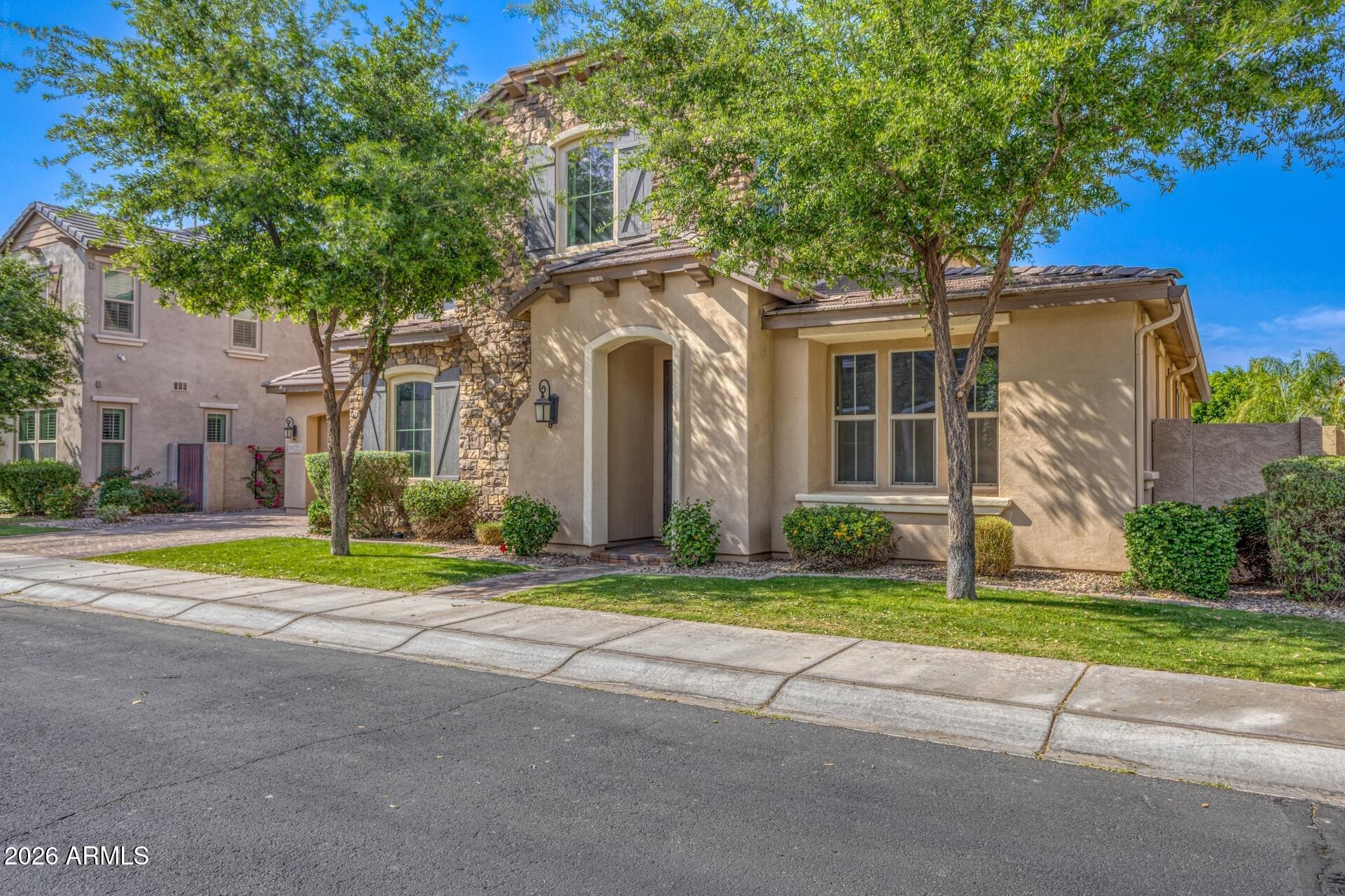 ECHELON AT OCOTILLO - Residential