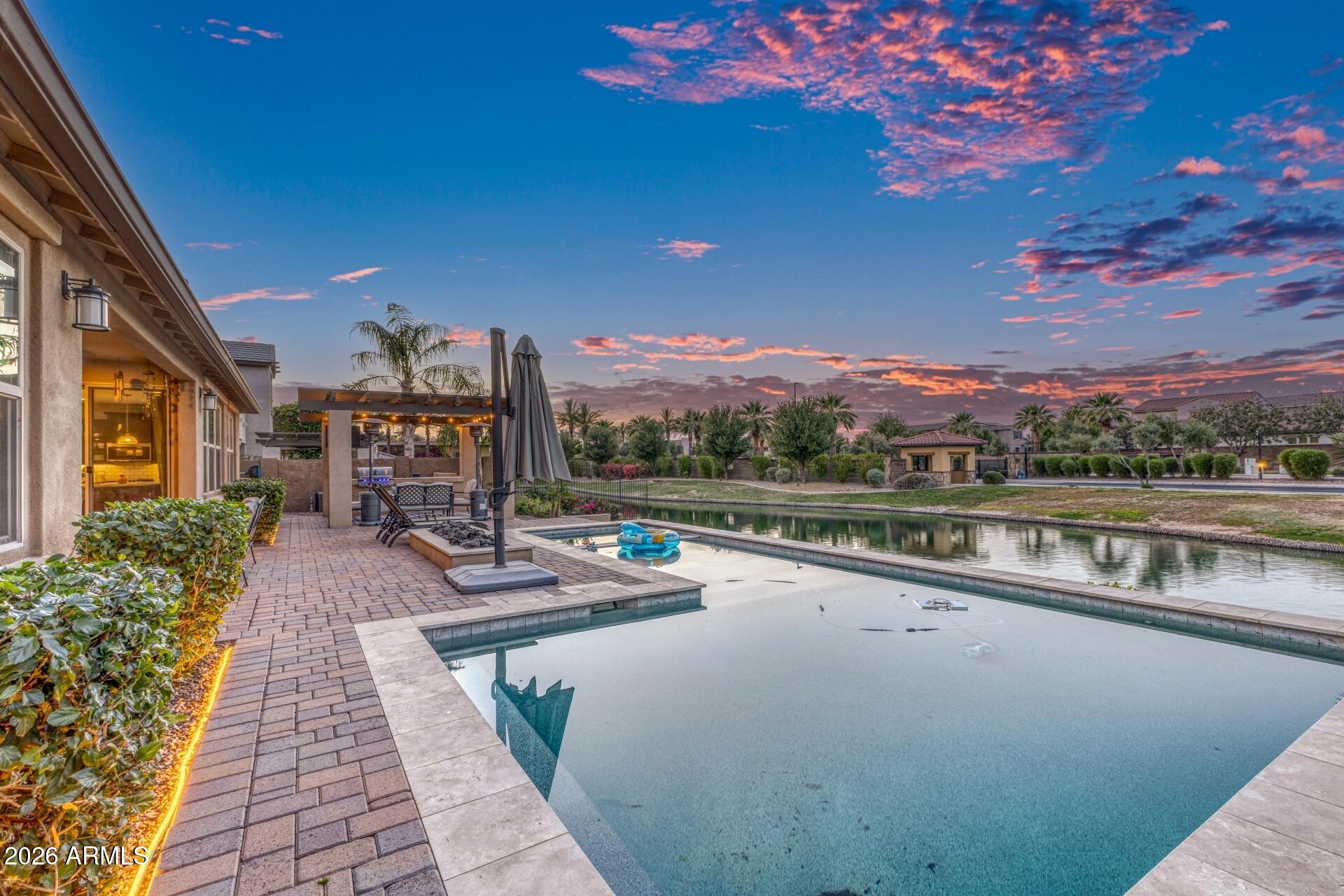 ECHELON AT OCOTILLO - Residential