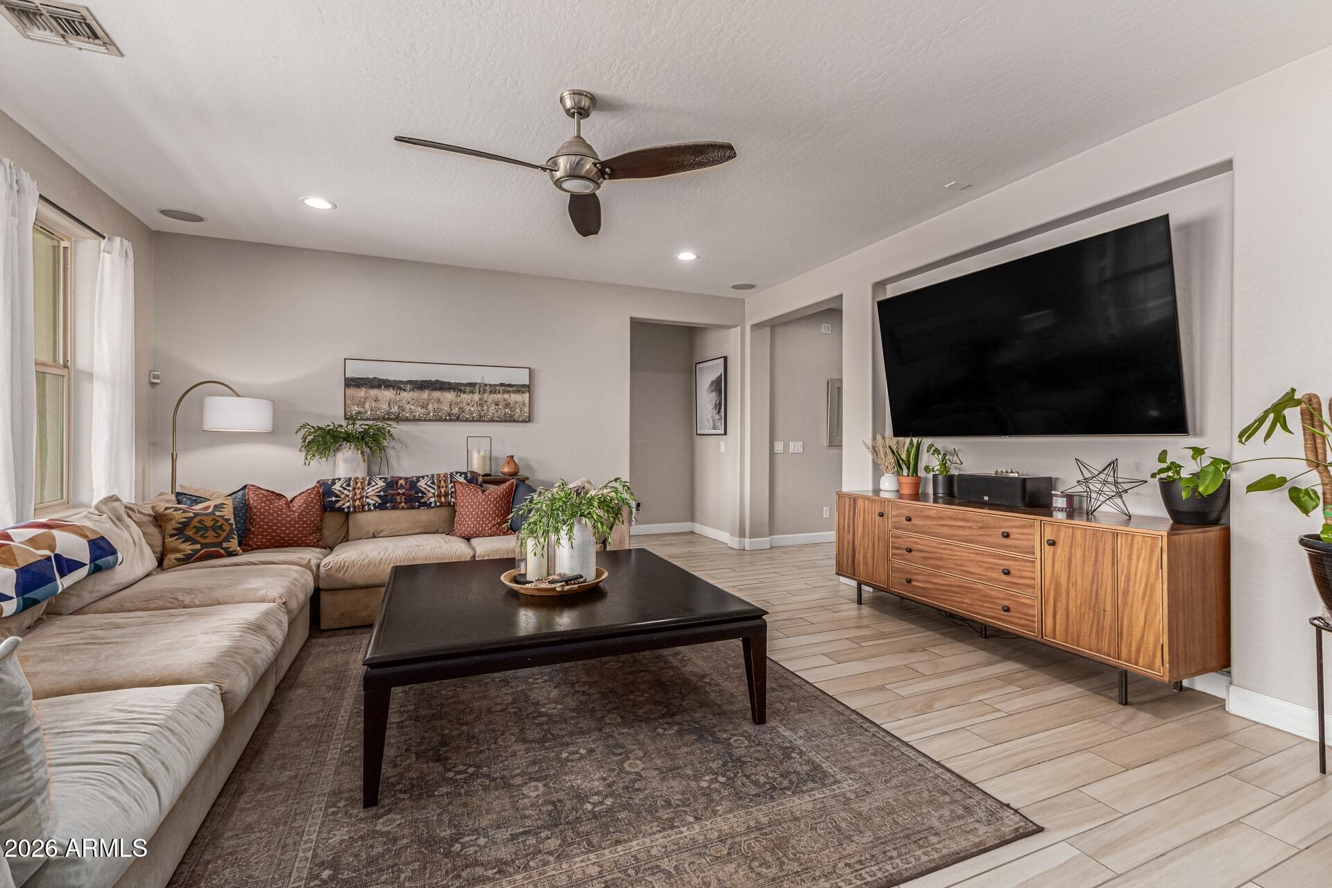 ECHELON AT OCOTILLO - Residential