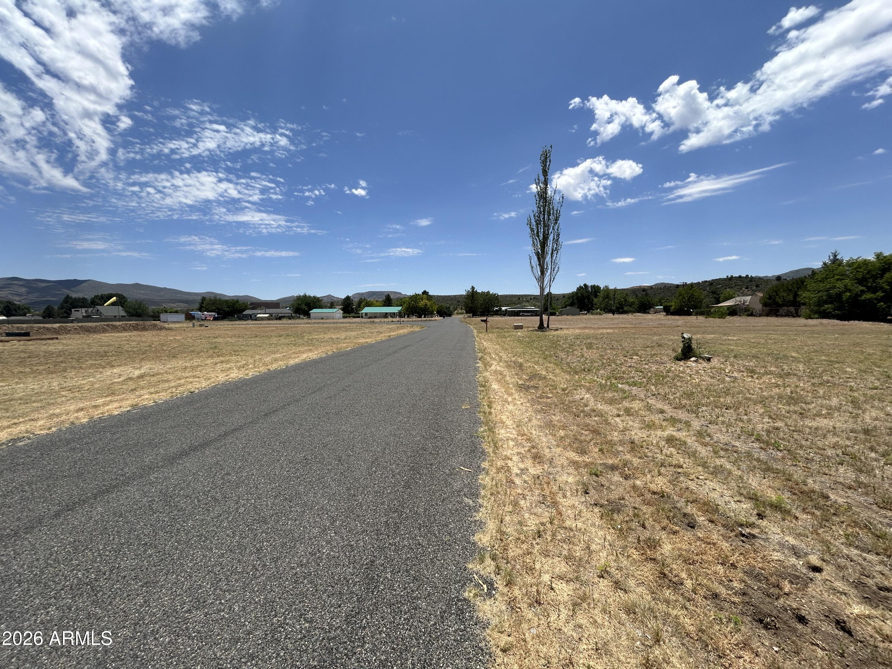 PEEPLES VALLEY SUB - Land