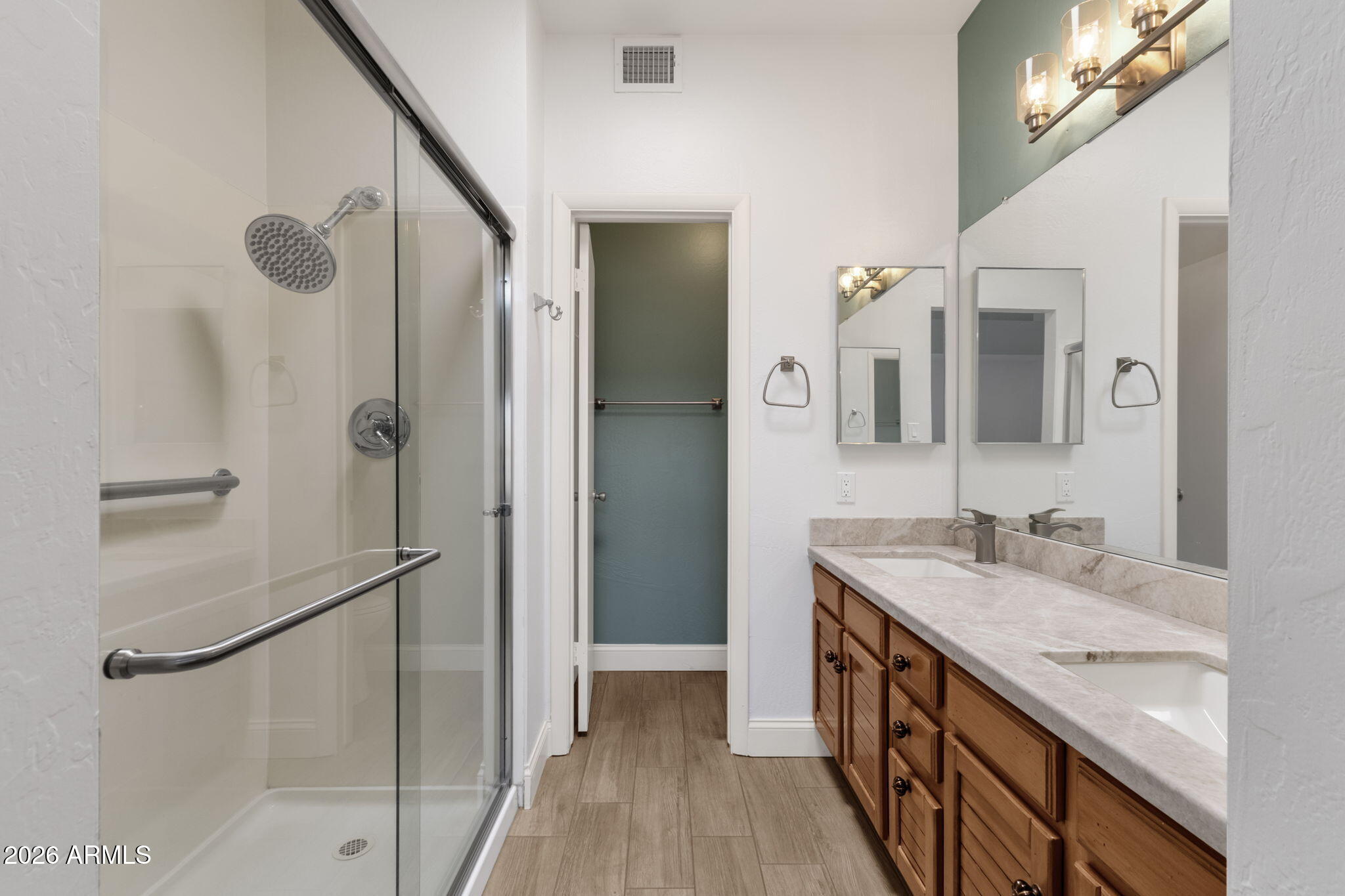 BRITTANY LANE LOT 1-41 43-81 TR A-L - Residential