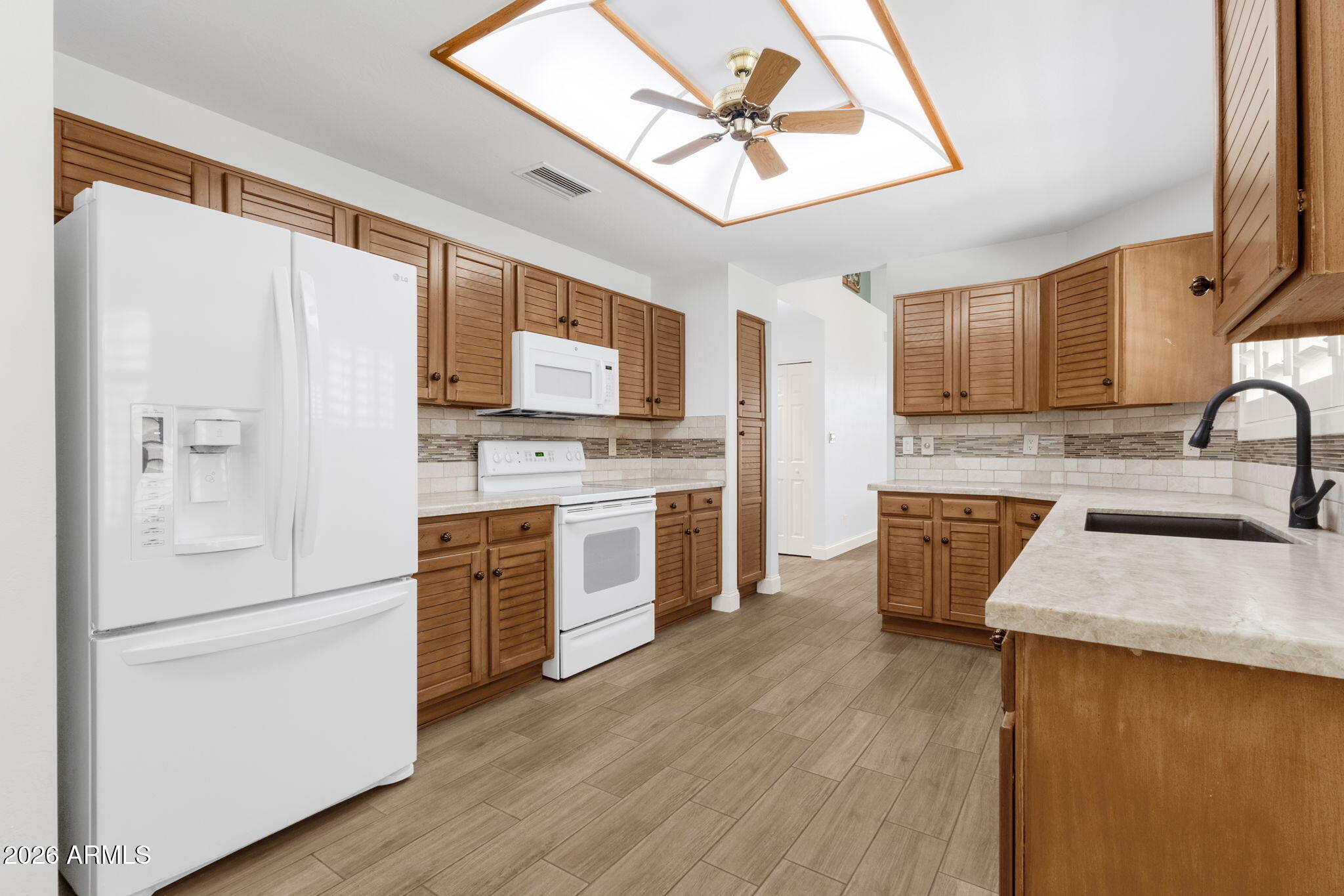 BRITTANY LANE LOT 1-41 43-81 TR A-L - Residential