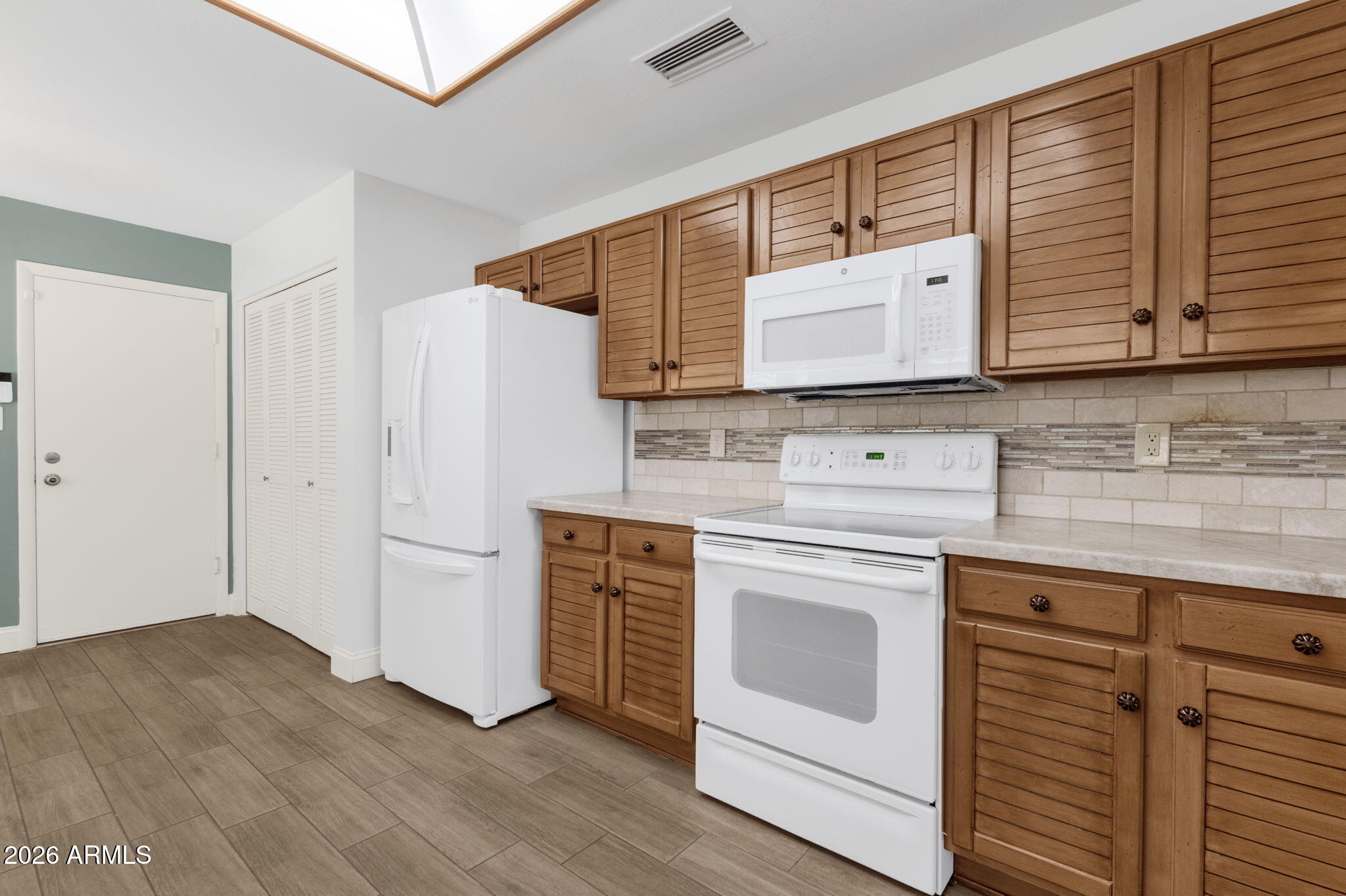 BRITTANY LANE LOT 1-41 43-81 TR A-L - Residential