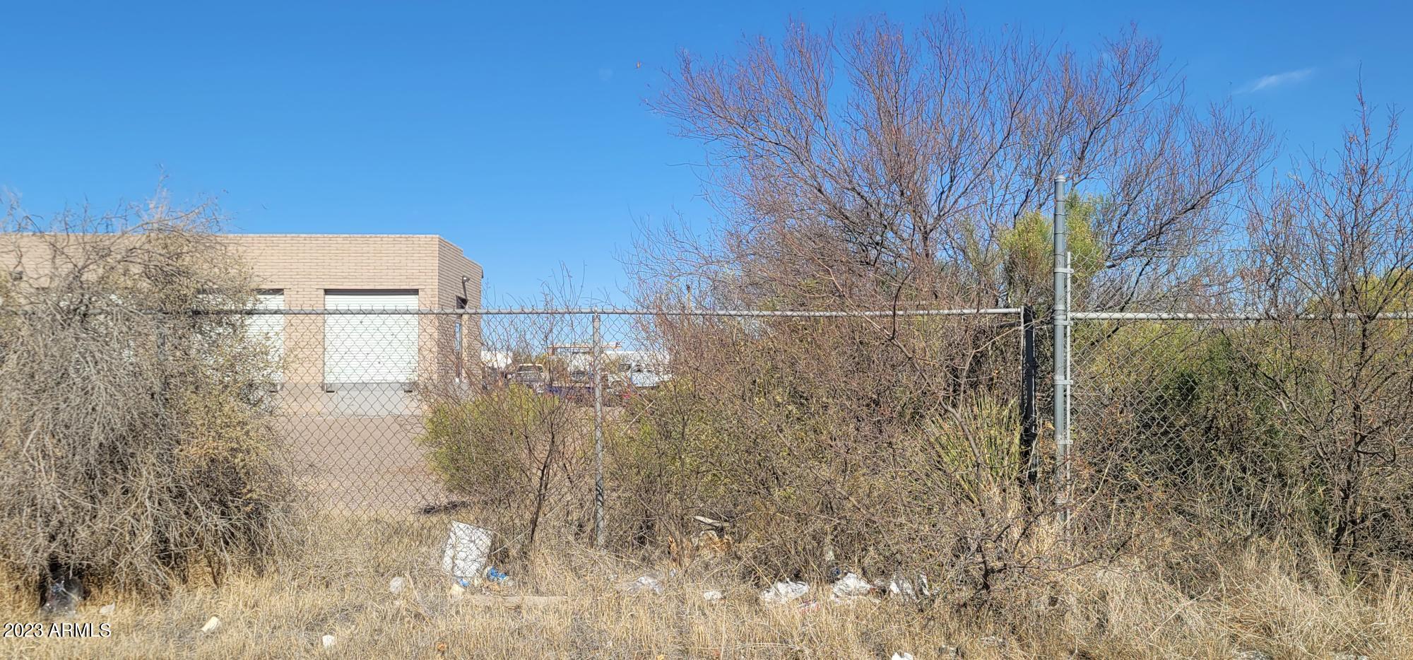 Douglas - Commercial Sale