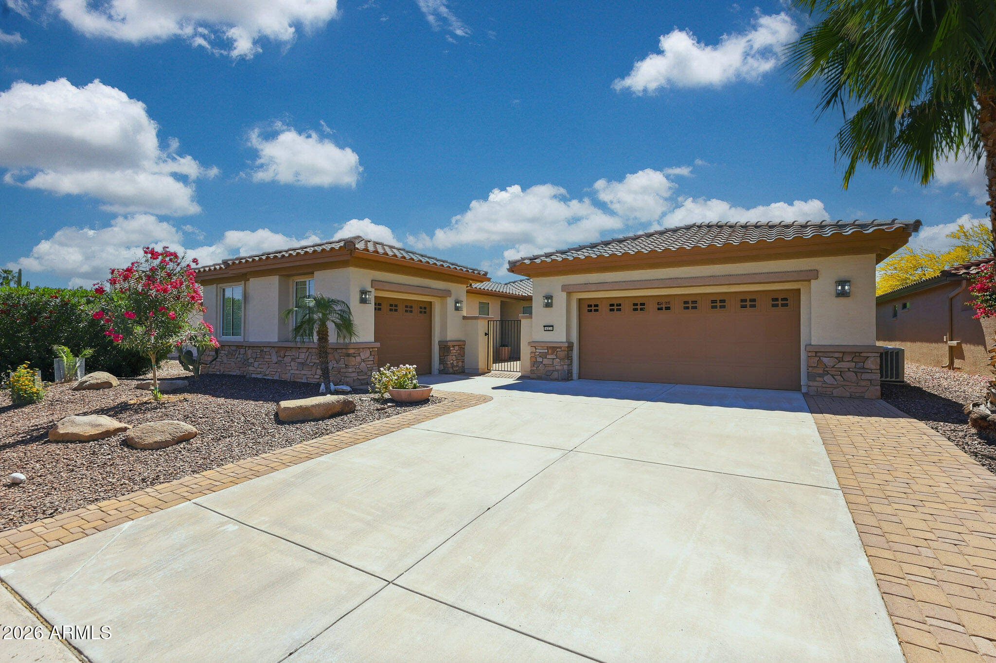 PEBBLECREEK PHASE 2 UNIT 40 - Residential