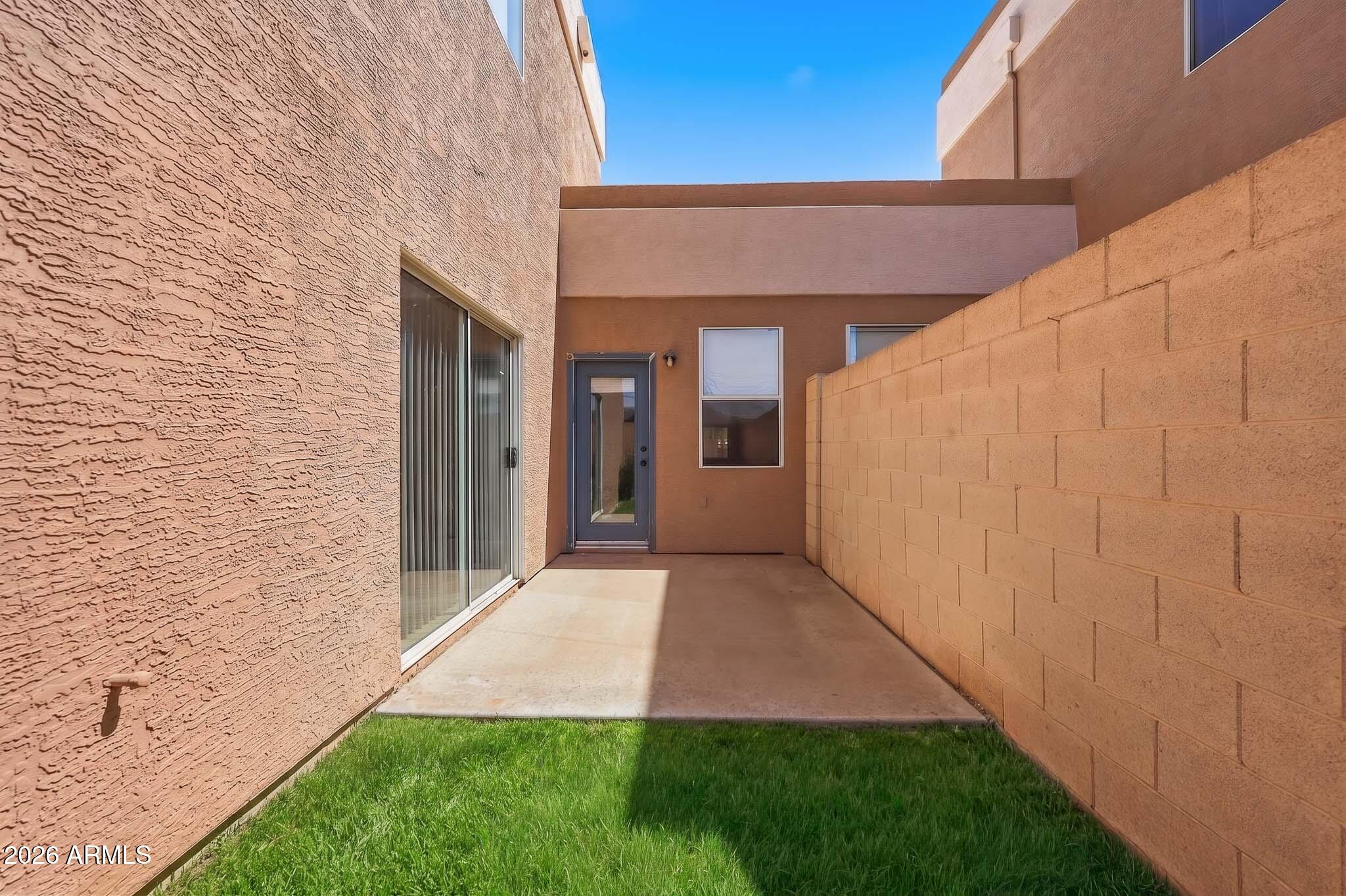 DESERT PALMS VILLAGE - Residential