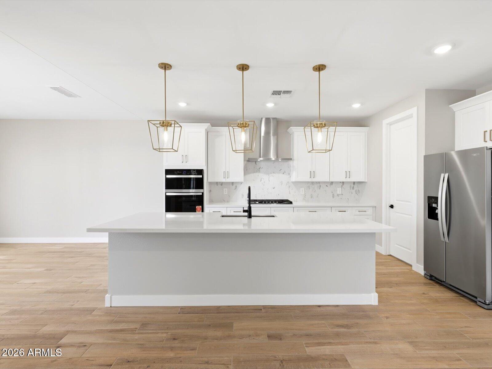 BLOSSOM ROCK PHASE 3 - Residential