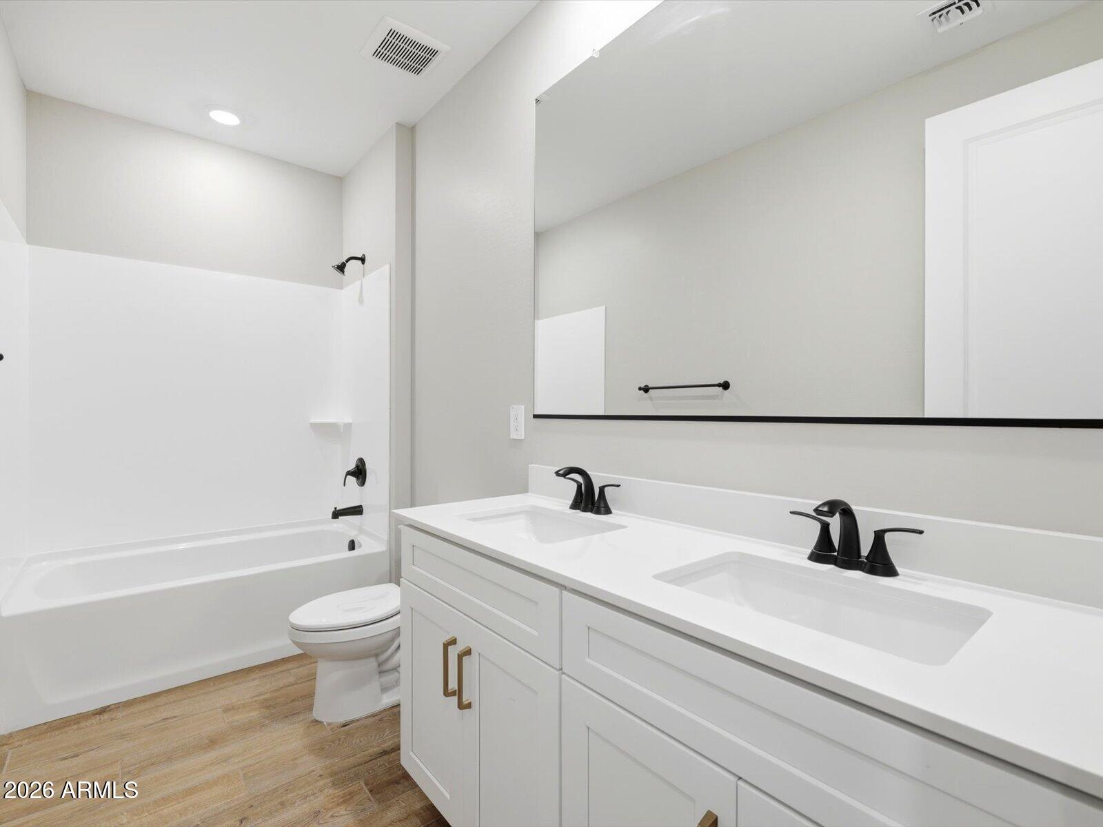BLOSSOM ROCK PHASE 3 - Residential