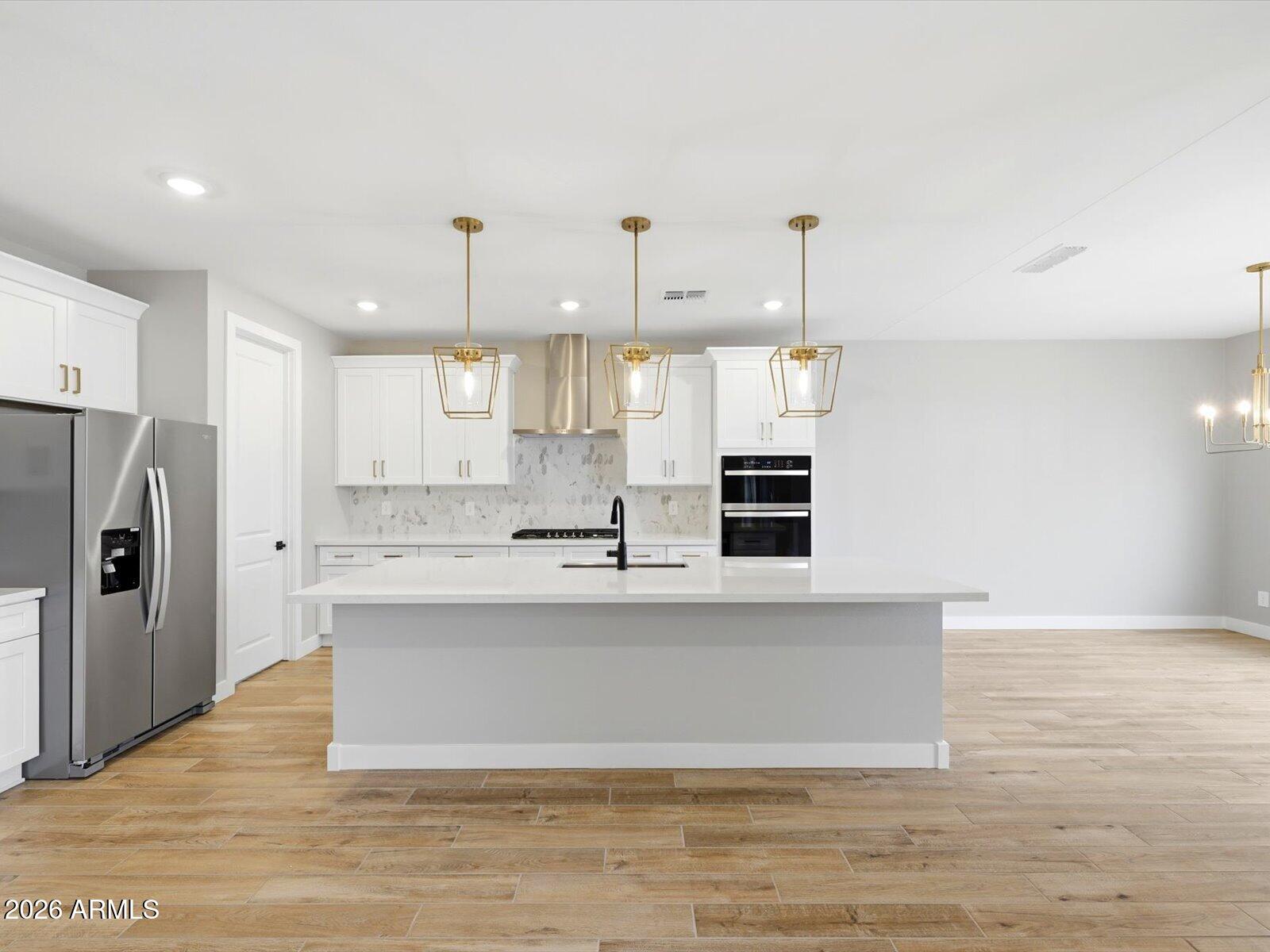 BLOSSOM ROCK PHASE 3 - Residential