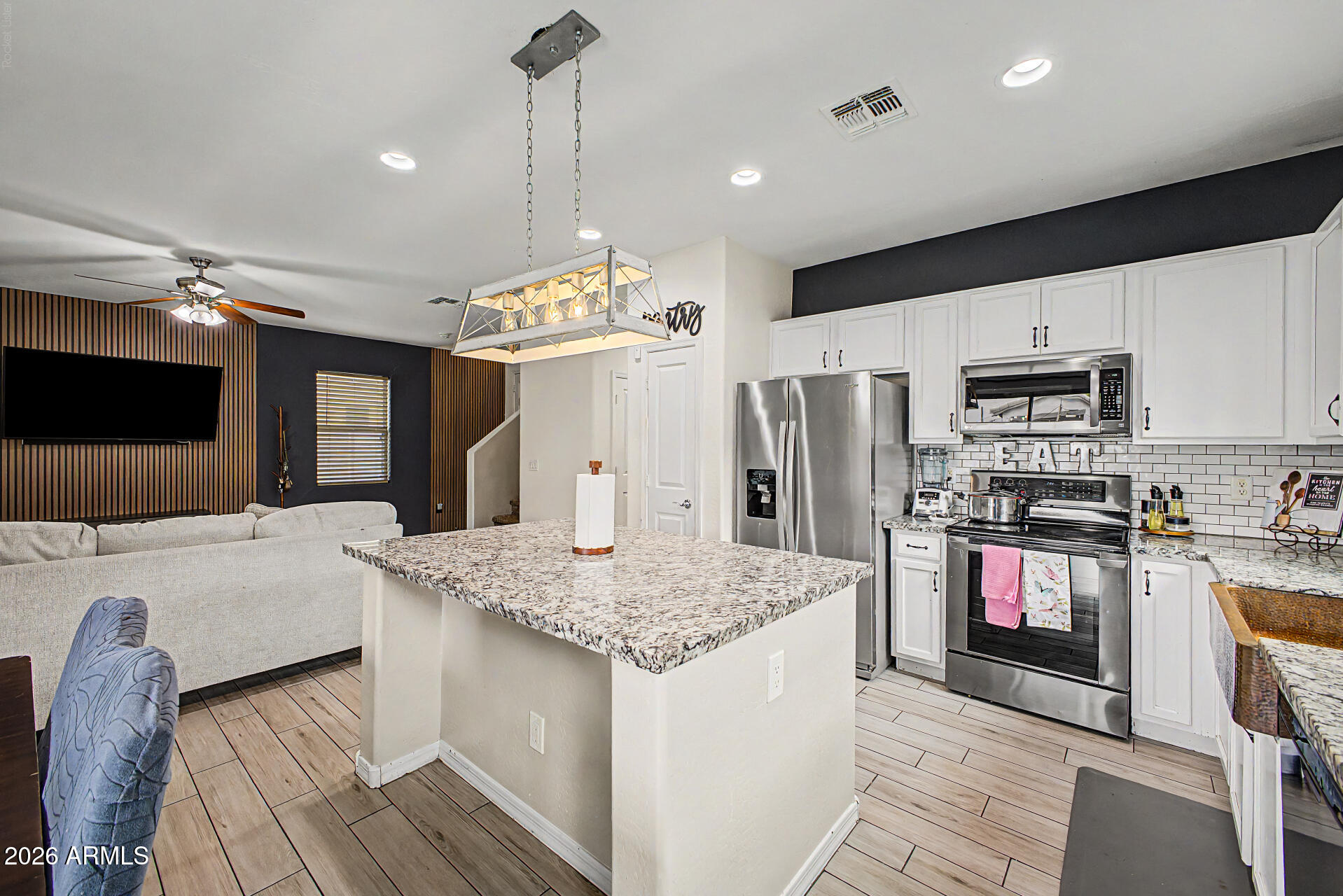 COUNTRY PLACE PHASE 4 PARCELS 11 12 AMD - Residential
