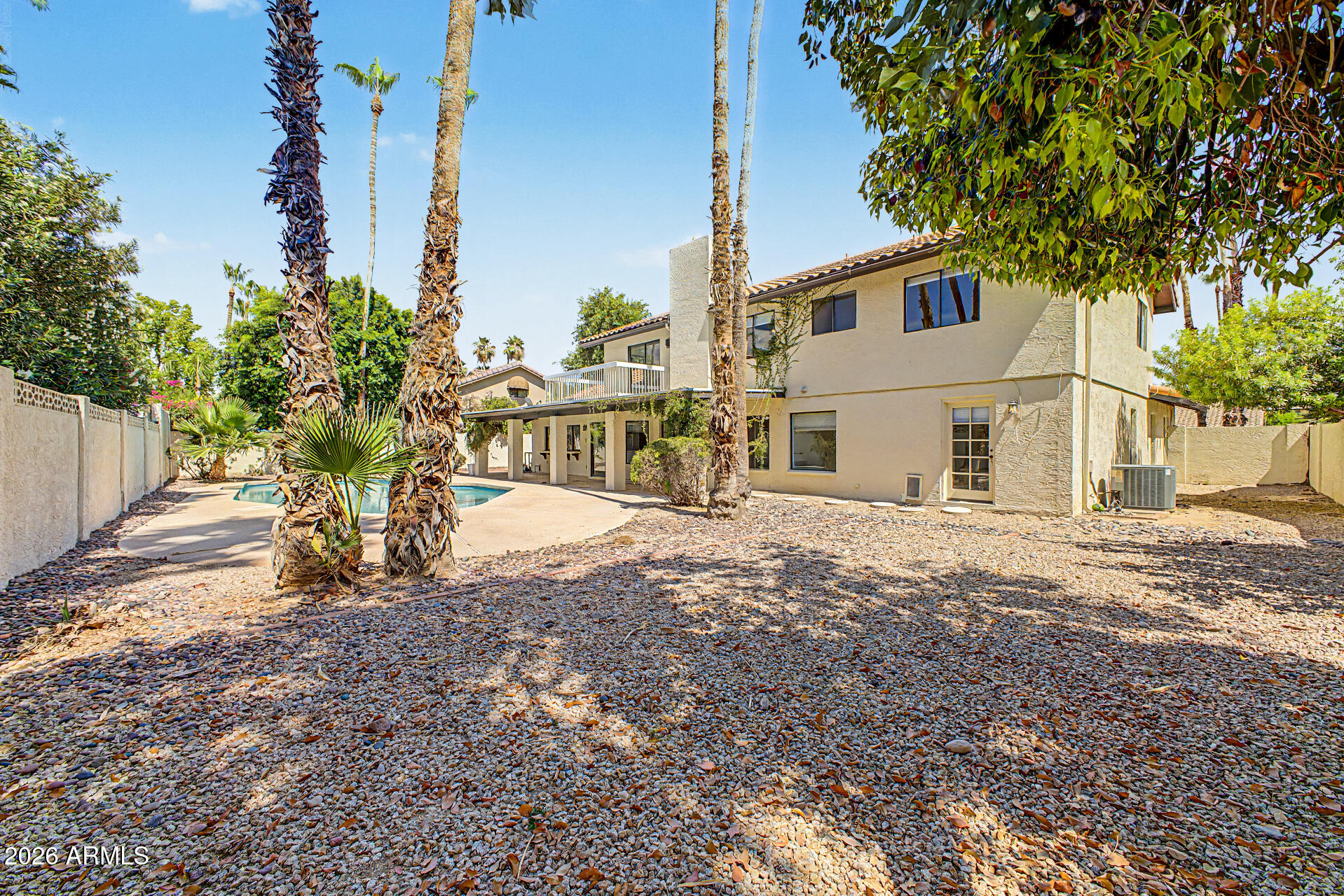 PARADISE PARK MANOR 2 - Residential