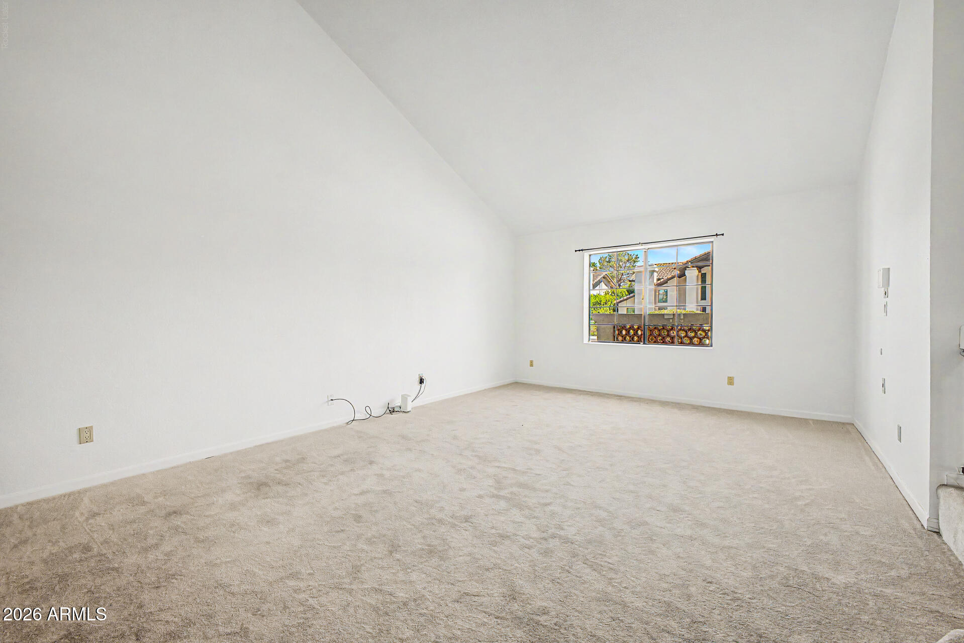 PARADISE PARK MANOR 2 - Residential