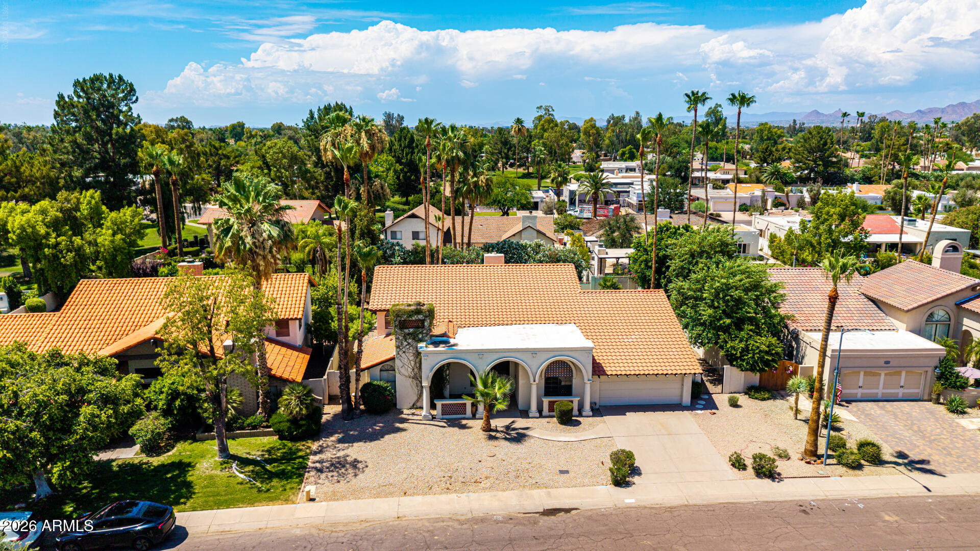 PARADISE PARK MANOR 2 - Residential