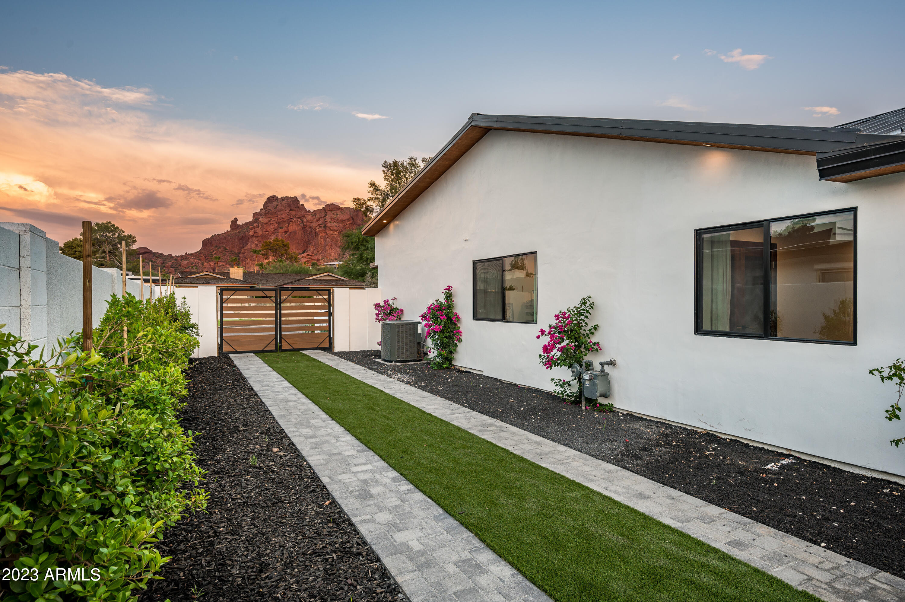 HERITAGE HILLS UNIT 1 - Residential
