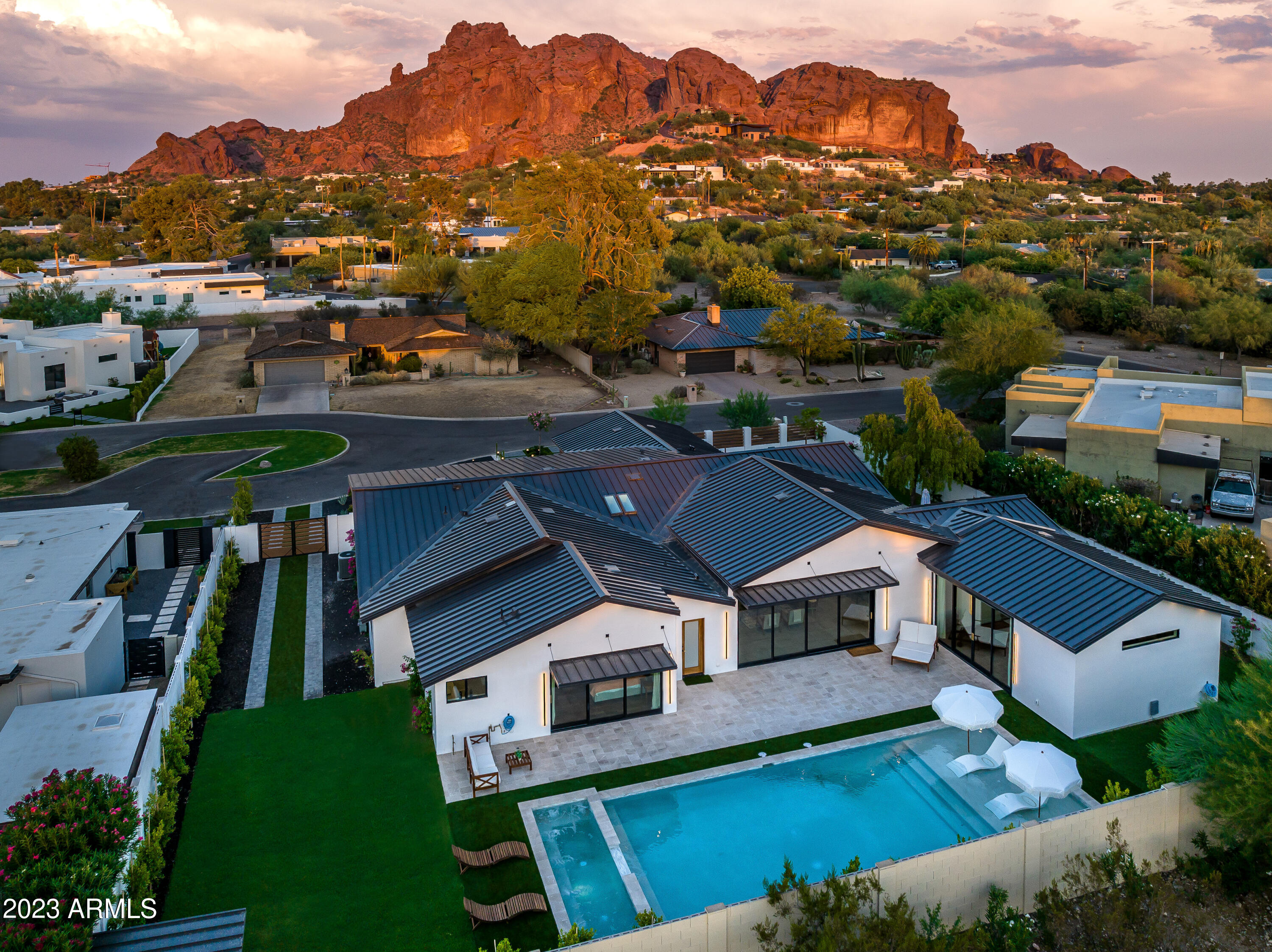 HERITAGE HILLS UNIT 1 - Residential