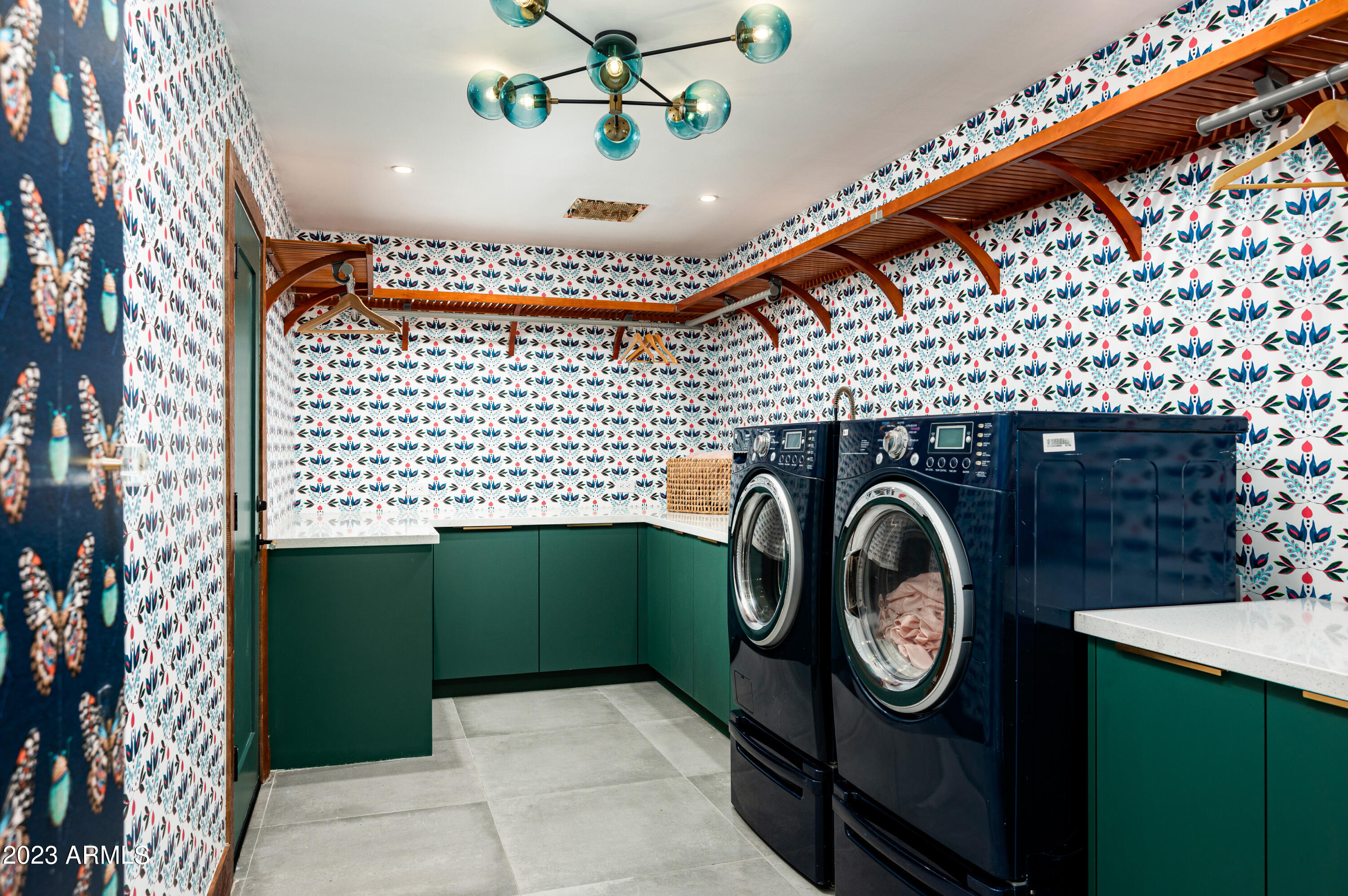 HERITAGE HILLS UNIT 1 - Residential