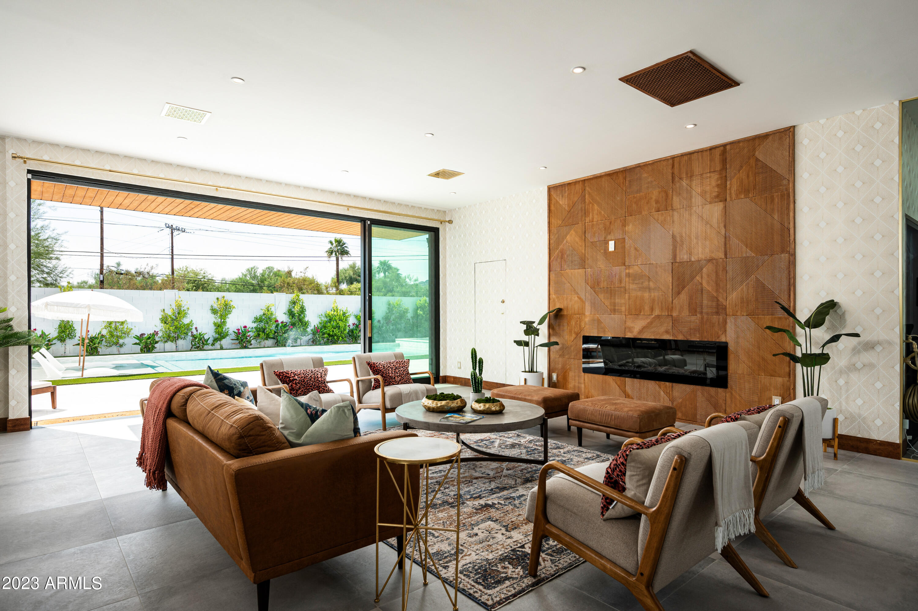 HERITAGE HILLS UNIT 1 - Residential