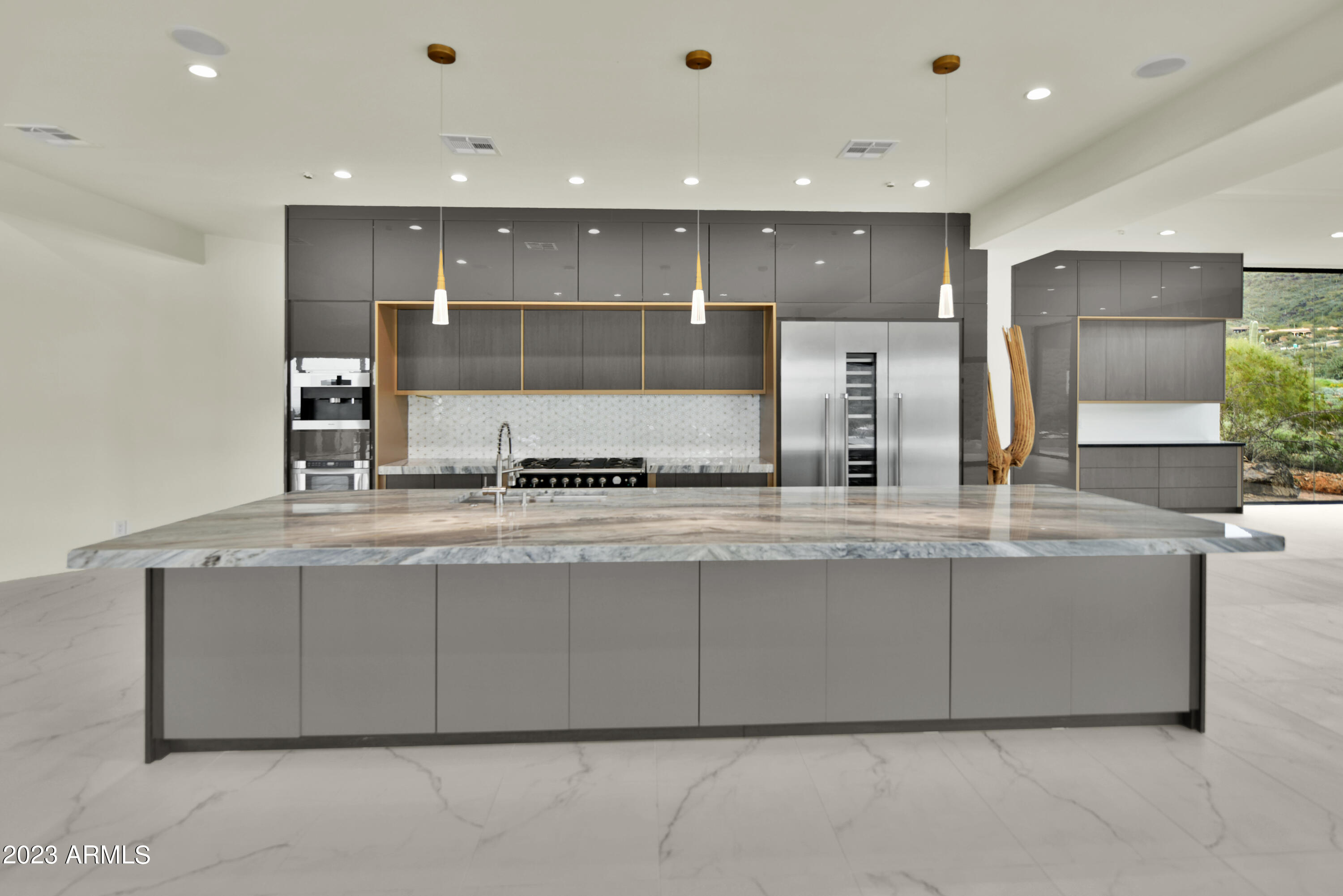 CANYON HEIGHTS - Residential