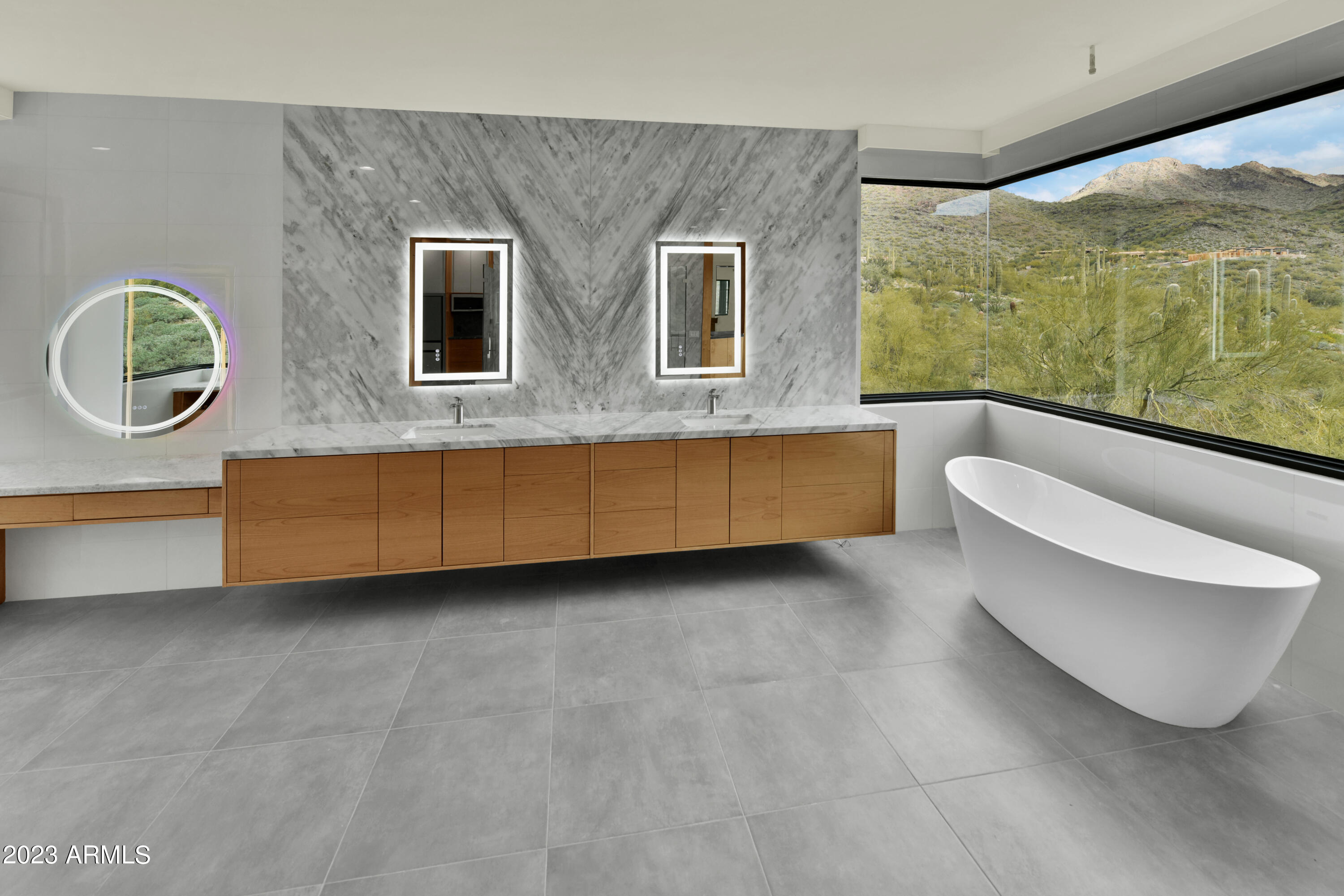 CANYON HEIGHTS - Residential