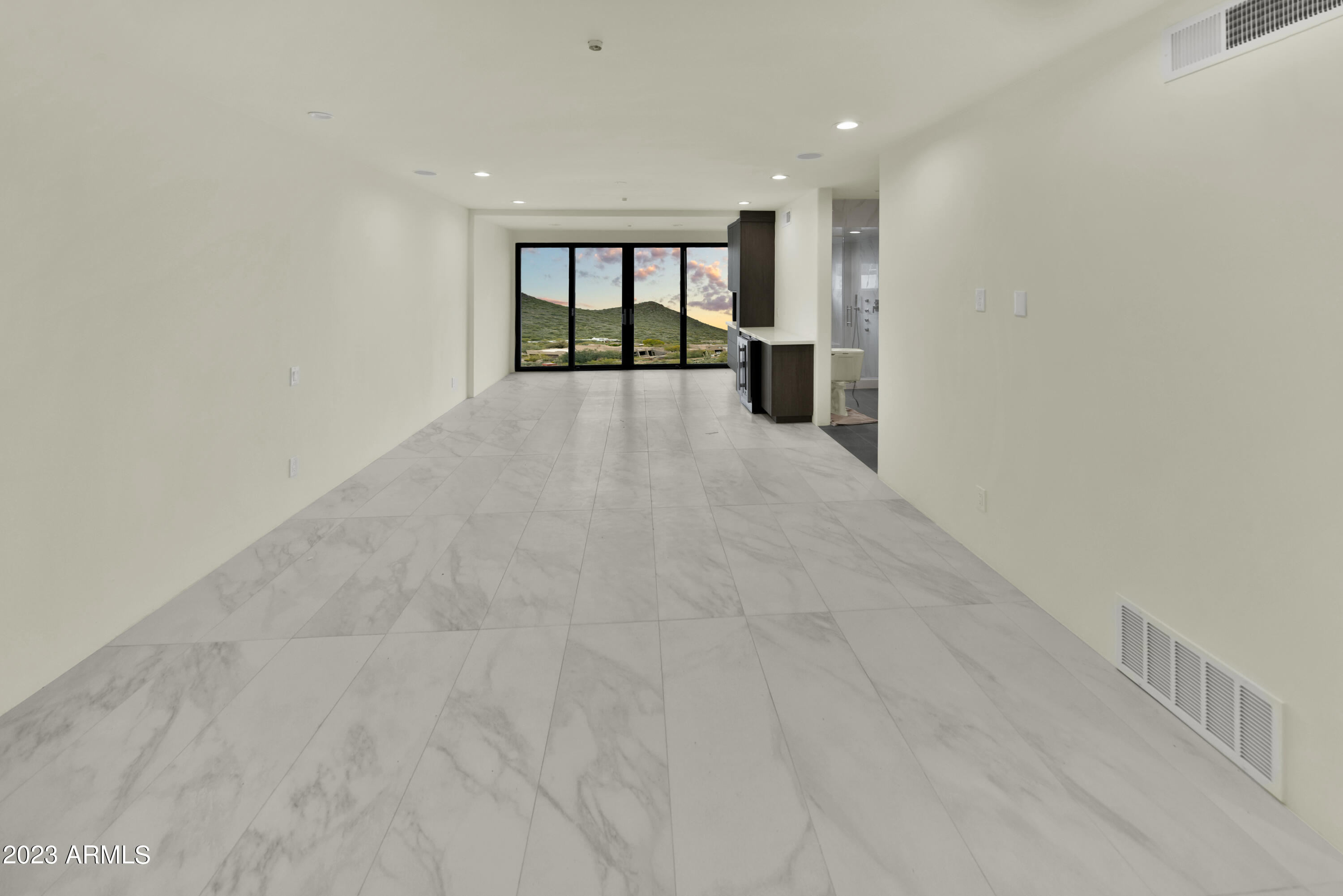 CANYON HEIGHTS - Residential