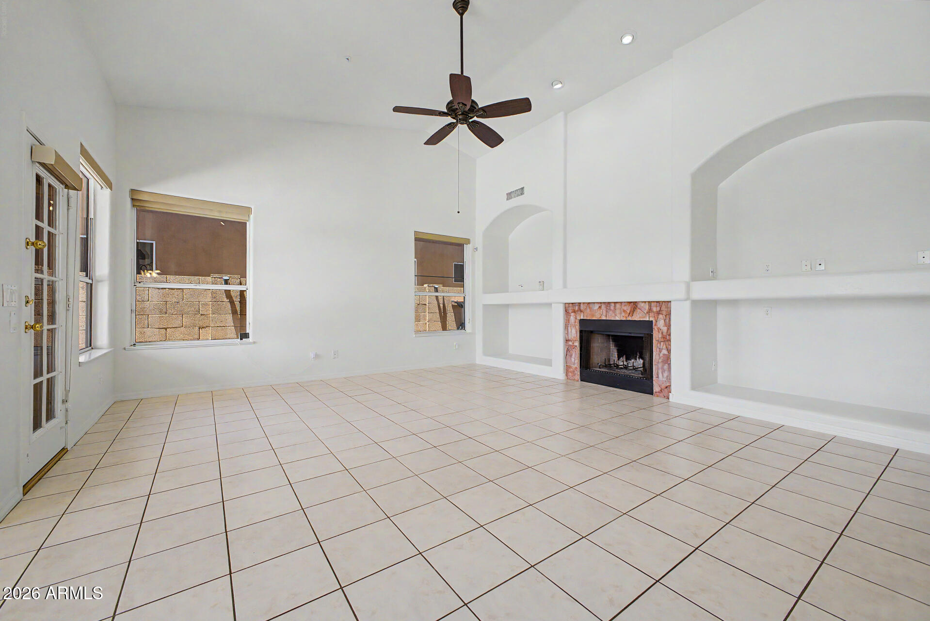 ECHO RIDGE UNIT 2 AT TROON NORTH LOT 99-189 TR L-R - Residential