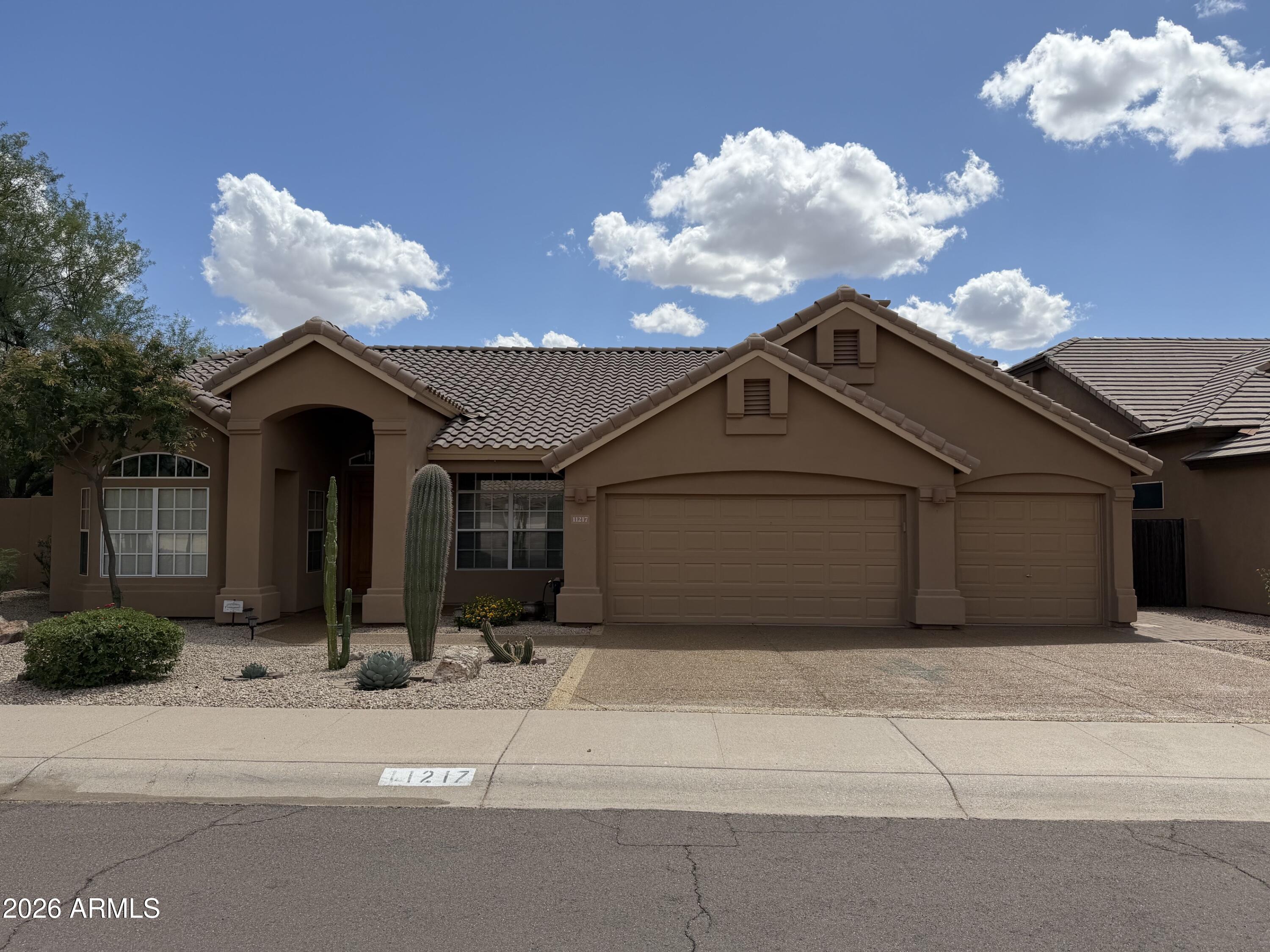 ECHO RIDGE UNIT 2 AT TROON NORTH LOT 99-189 TR L-R - Residential