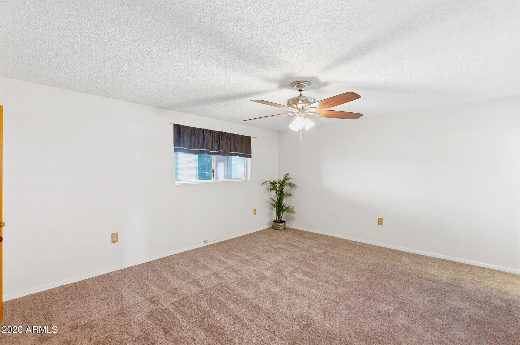 TOWN & COUNTRY ESTATES - Residential