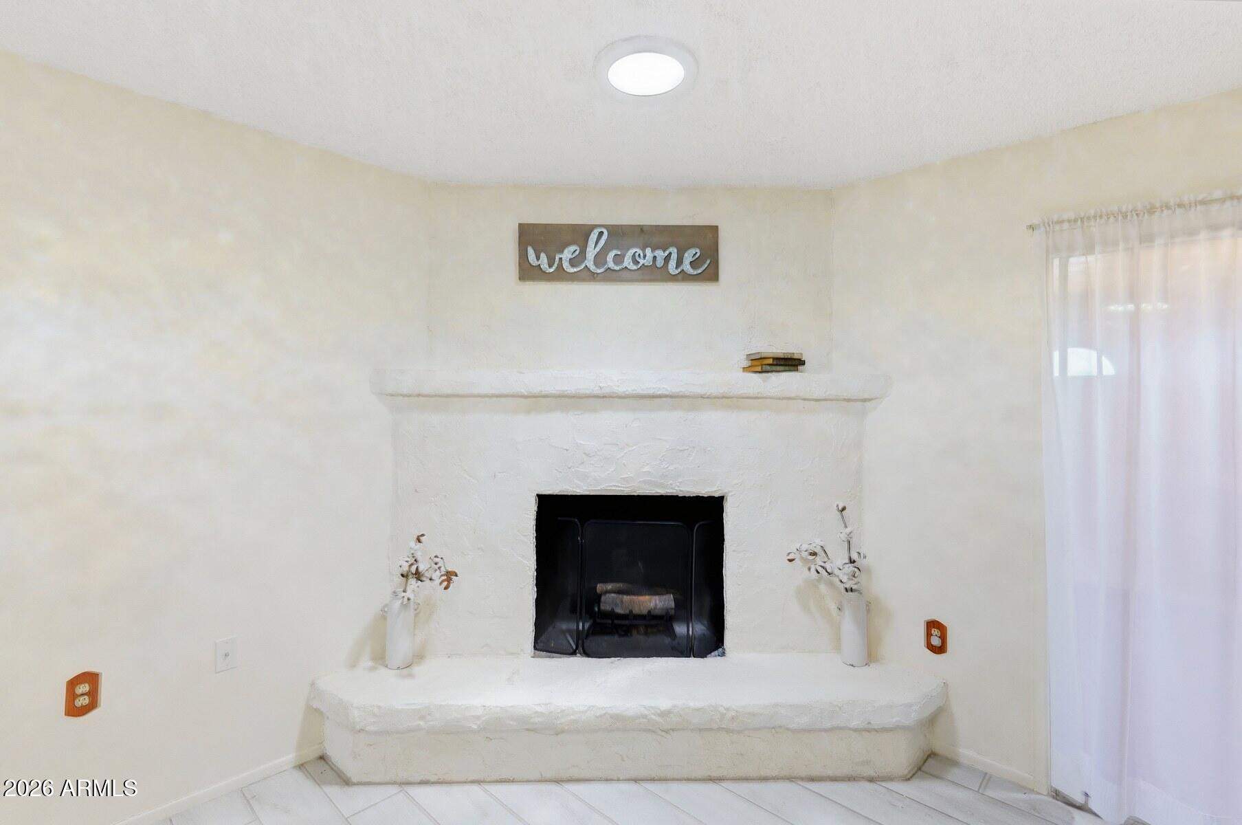 TOWN & COUNTRY ESTATES - Residential