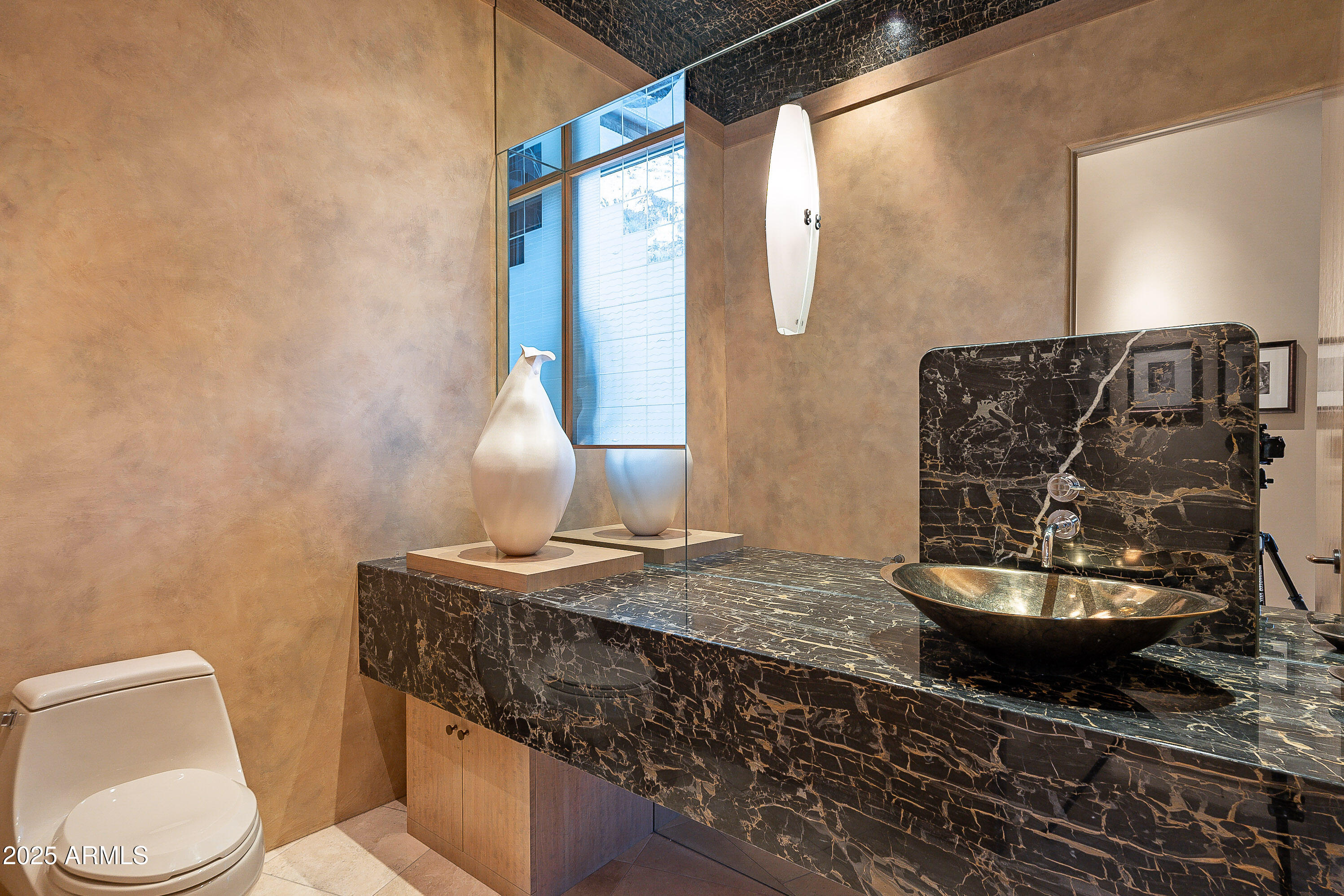 LOT 28 LA PLACE DU SOMMET LOTS 1 THROUGH 31 & TRACT A THR MCR 025044 - Residential
