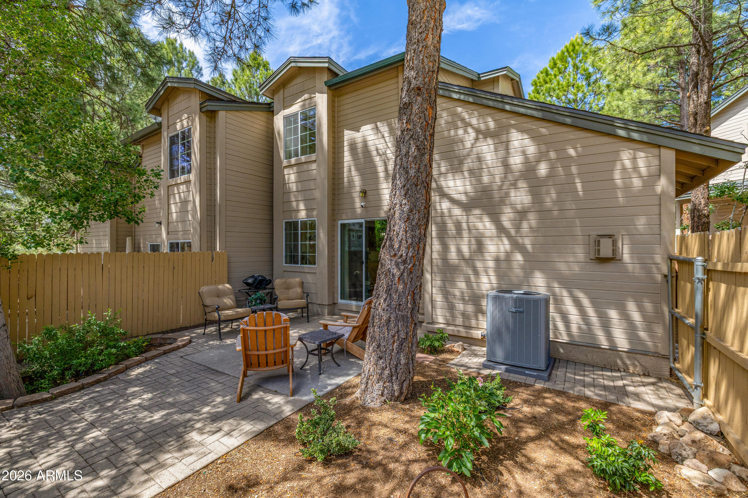 PONDEROSA HIGHLANDS - Residential