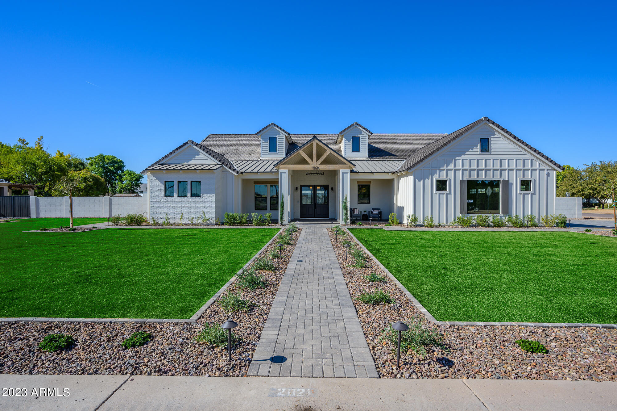 CASA CABALLO - Residential