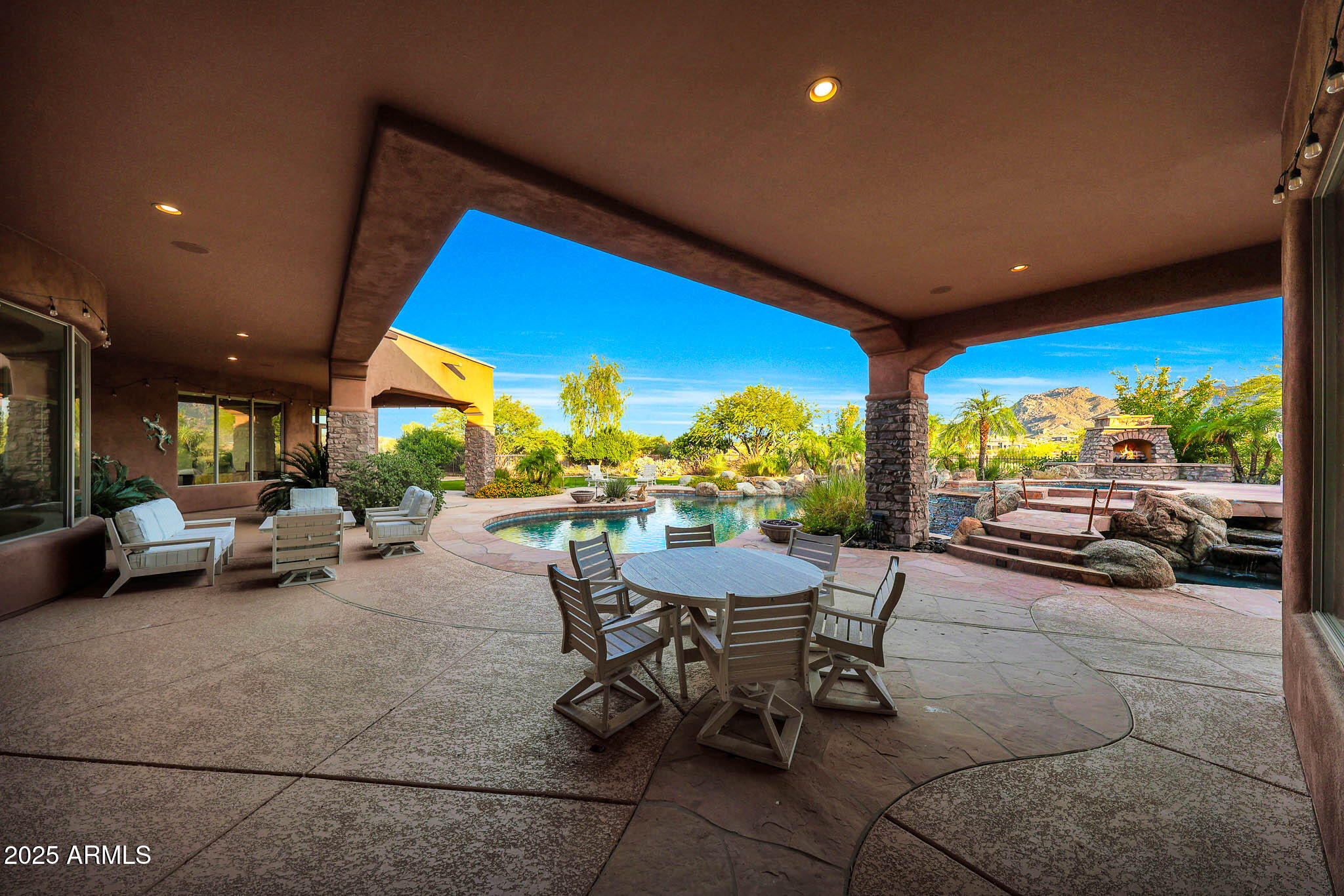 SONORAN CREST - Residential