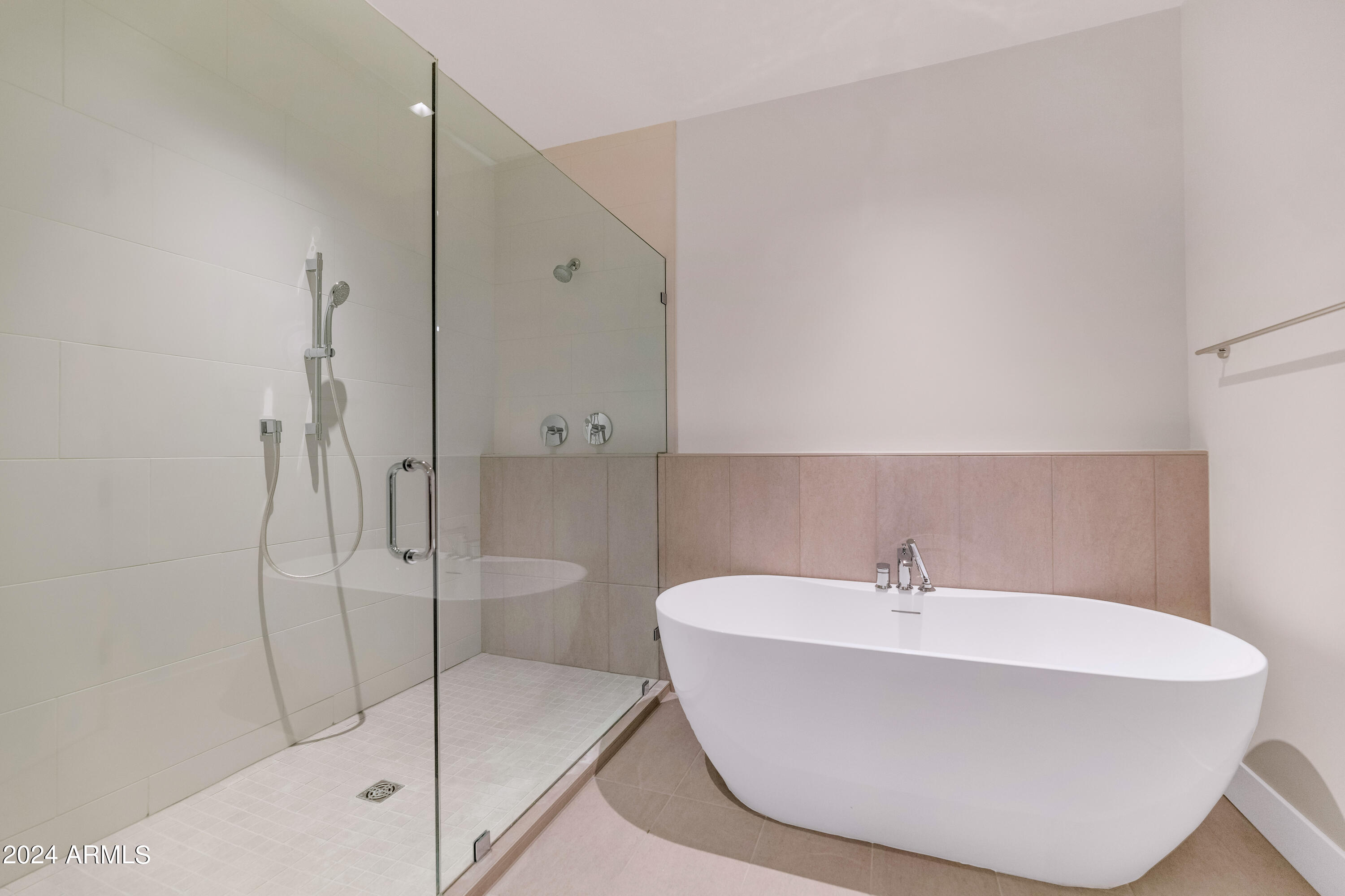 Ascent at The Phoenician Golf Villas - Residential